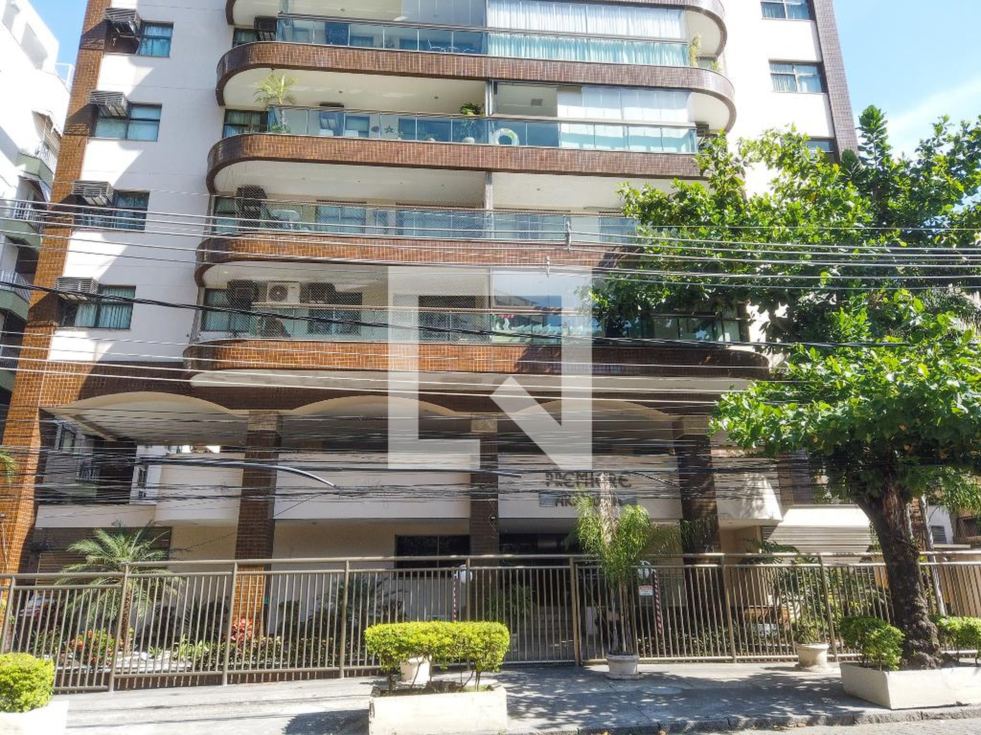 Fachada Condomínio Premiere Araguaia