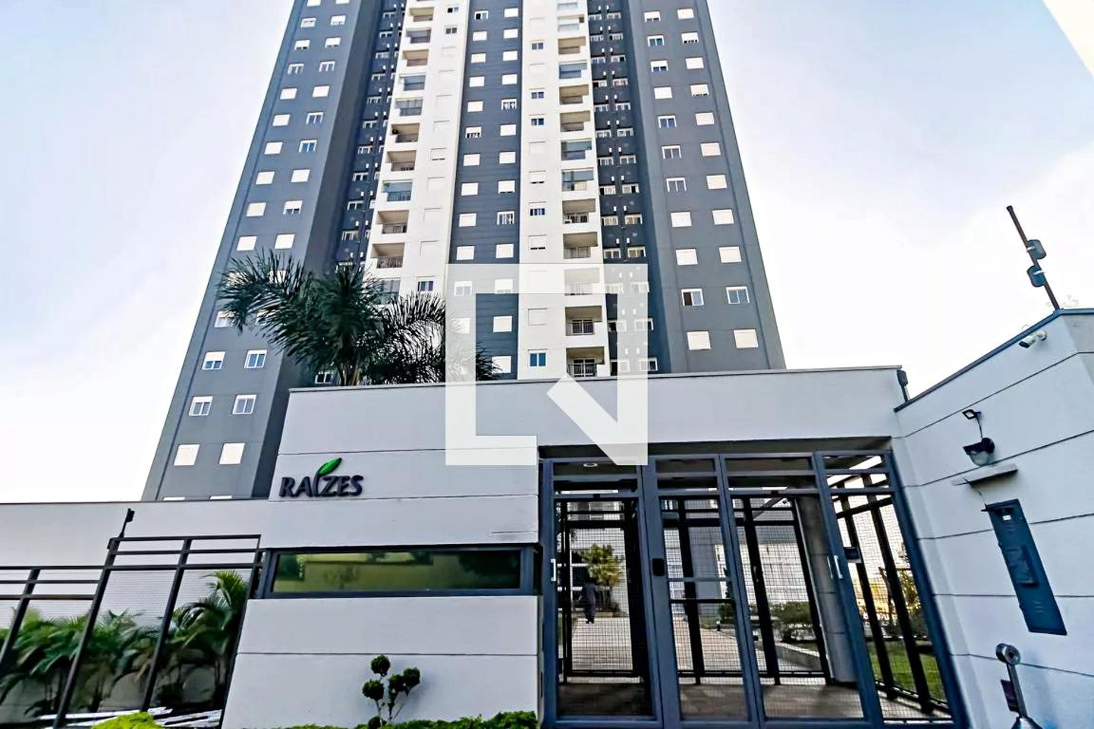 Fachada Condomínio RAIZES do MORUMBI