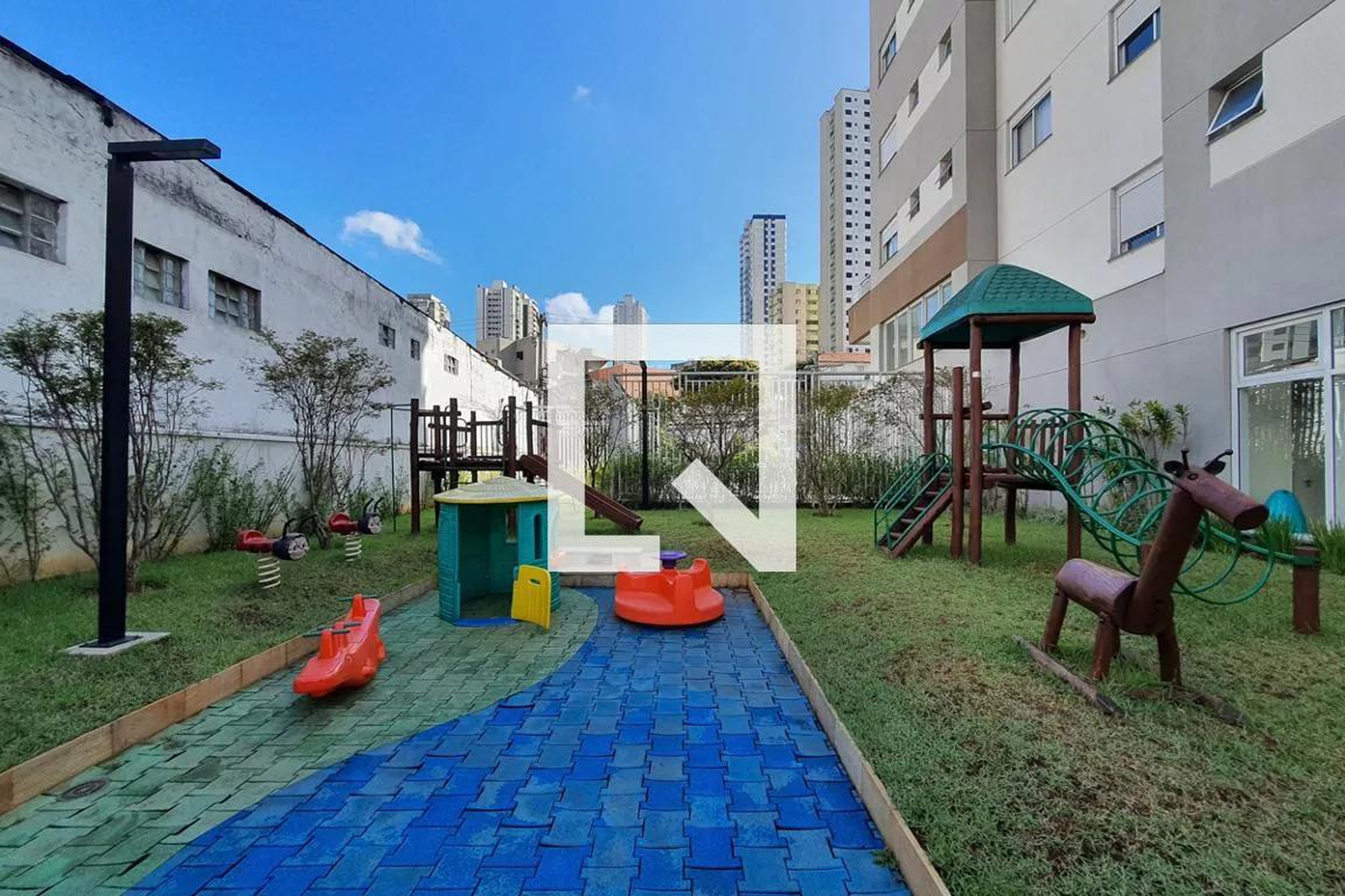 Playground - Paseo Fiori
