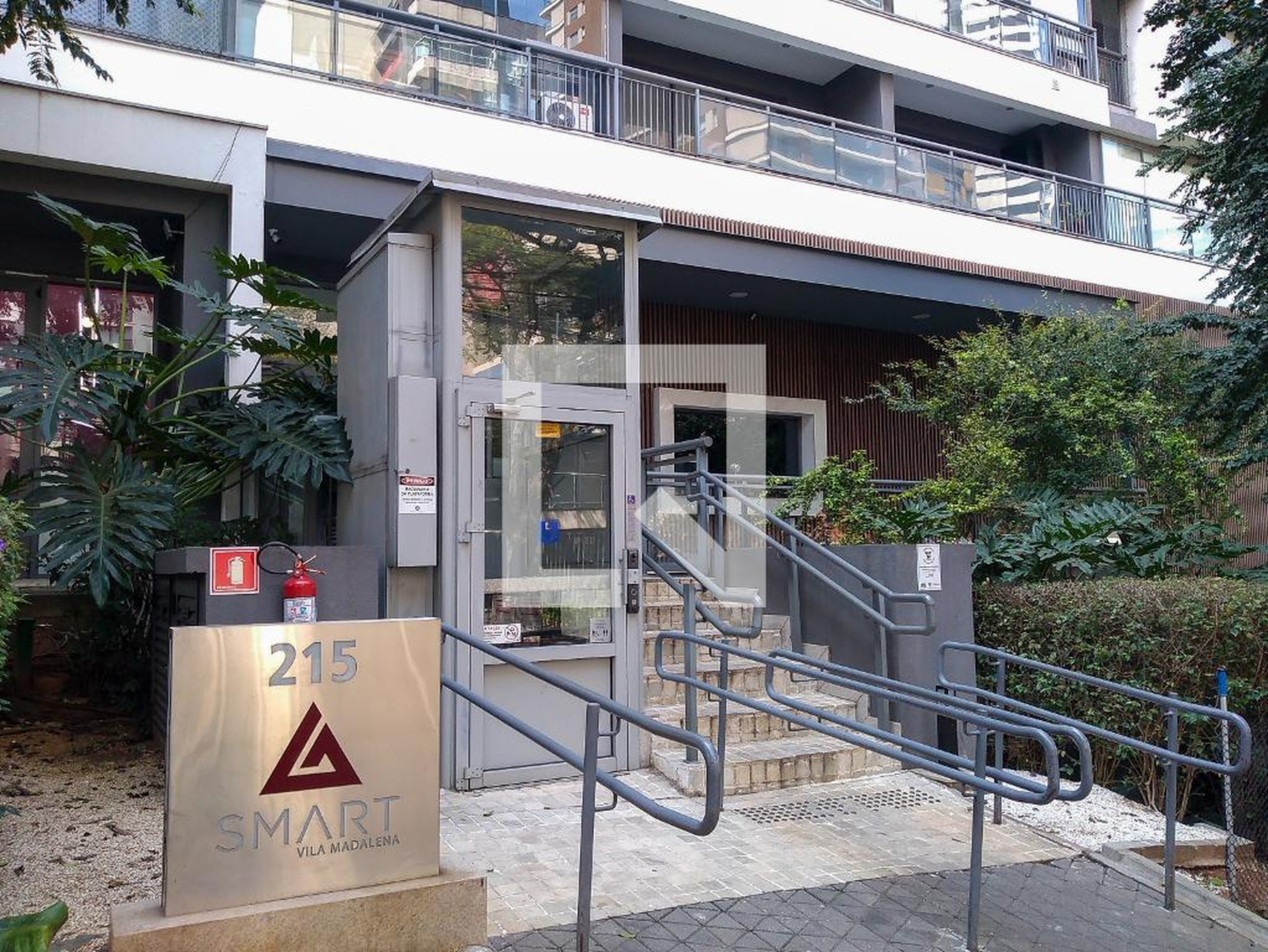 Fachada Condomínio Smart Vila Madalena