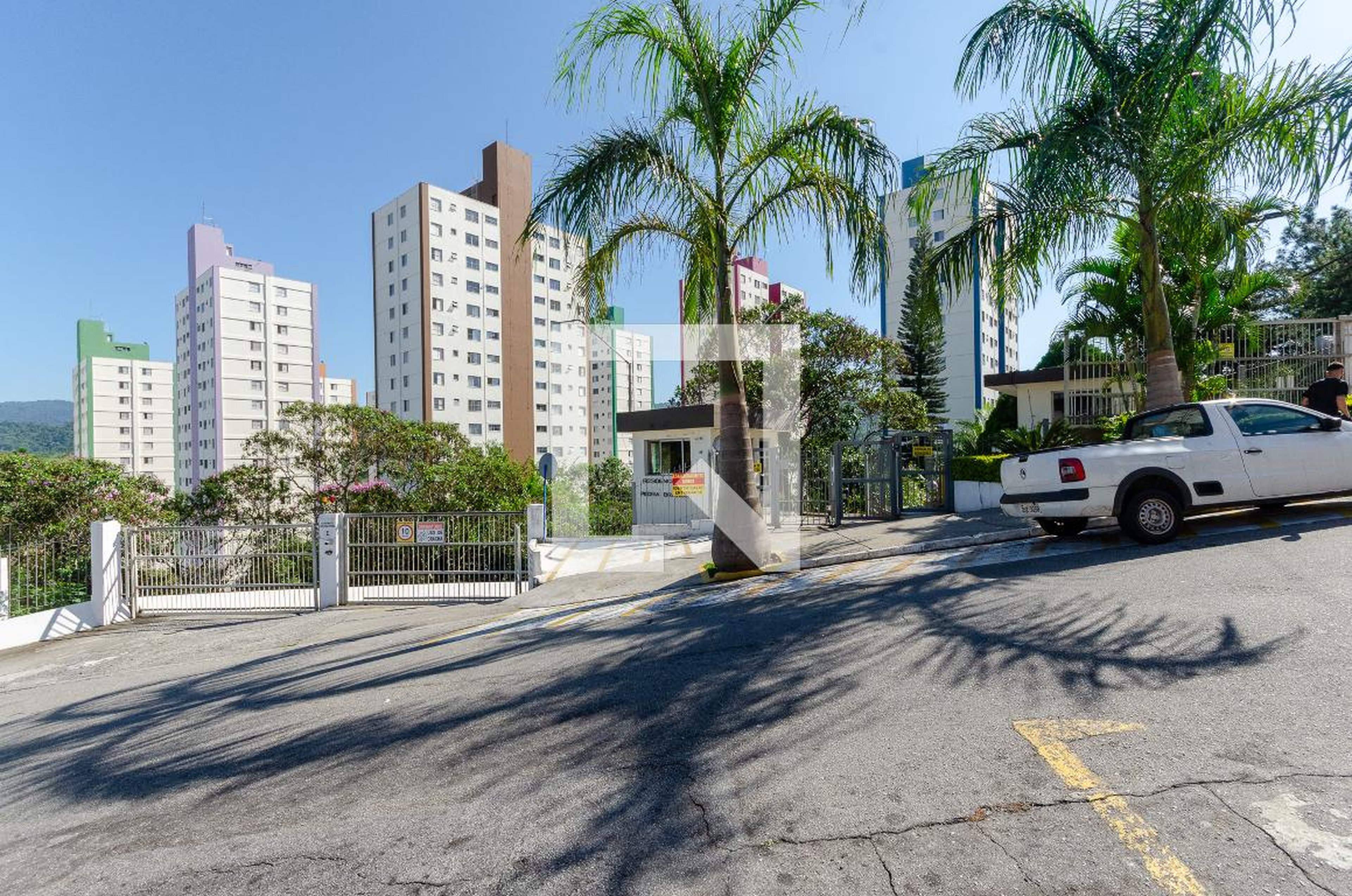Fachada Condomínio Pedra Branca