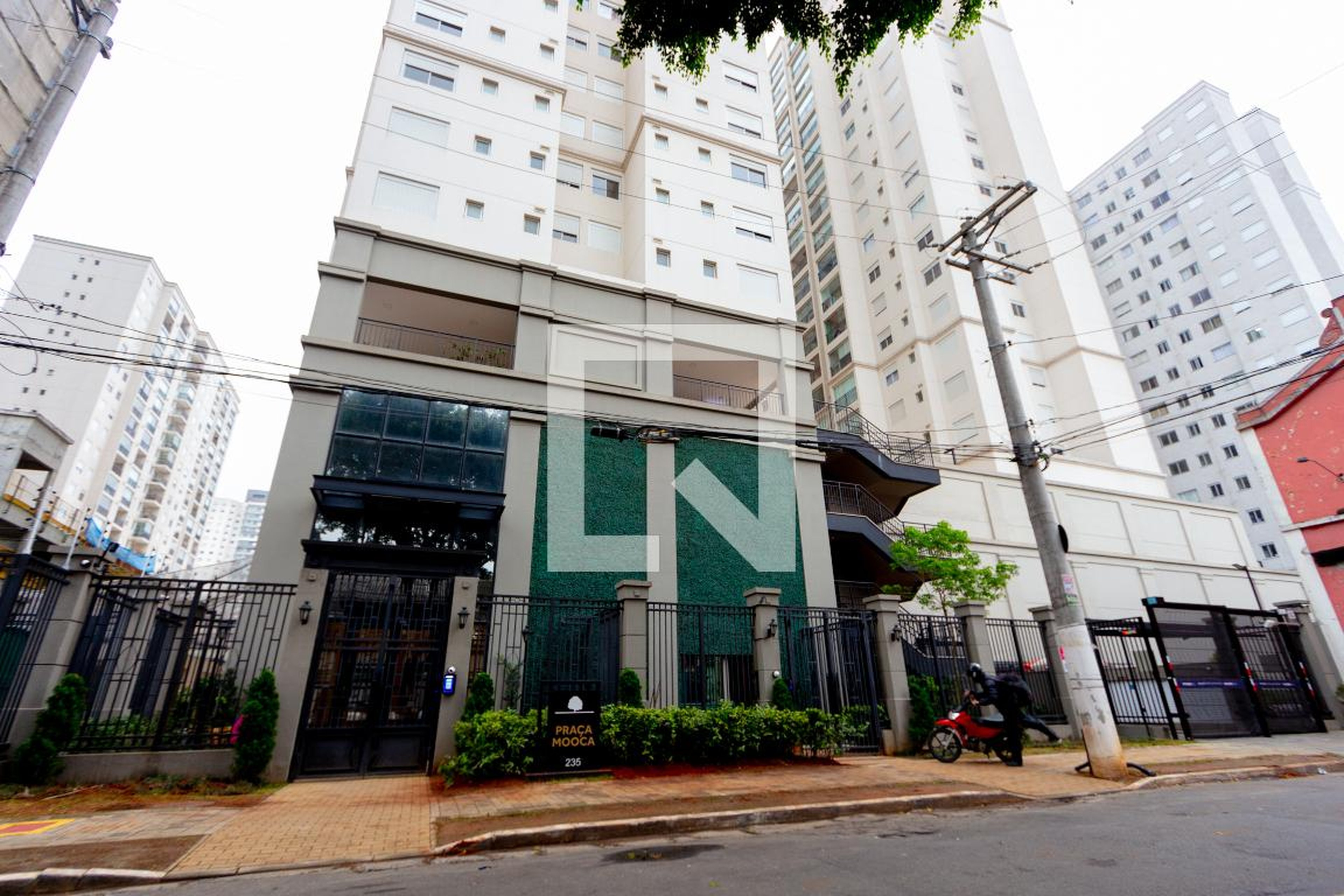 Fachada Condomínio Praça Mooca