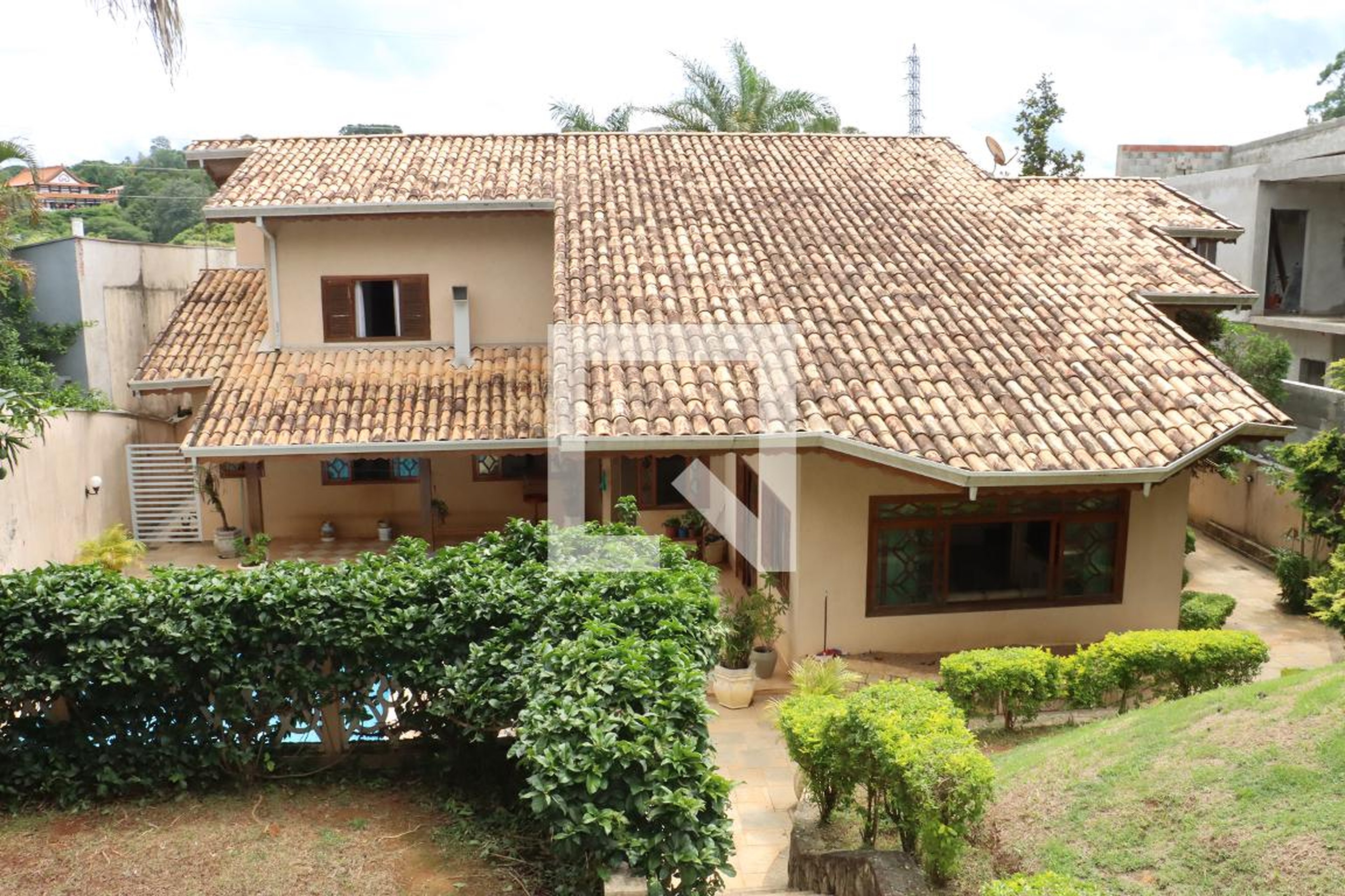 Fachada Condomínio em Rua Mascarenhas Homem, 700