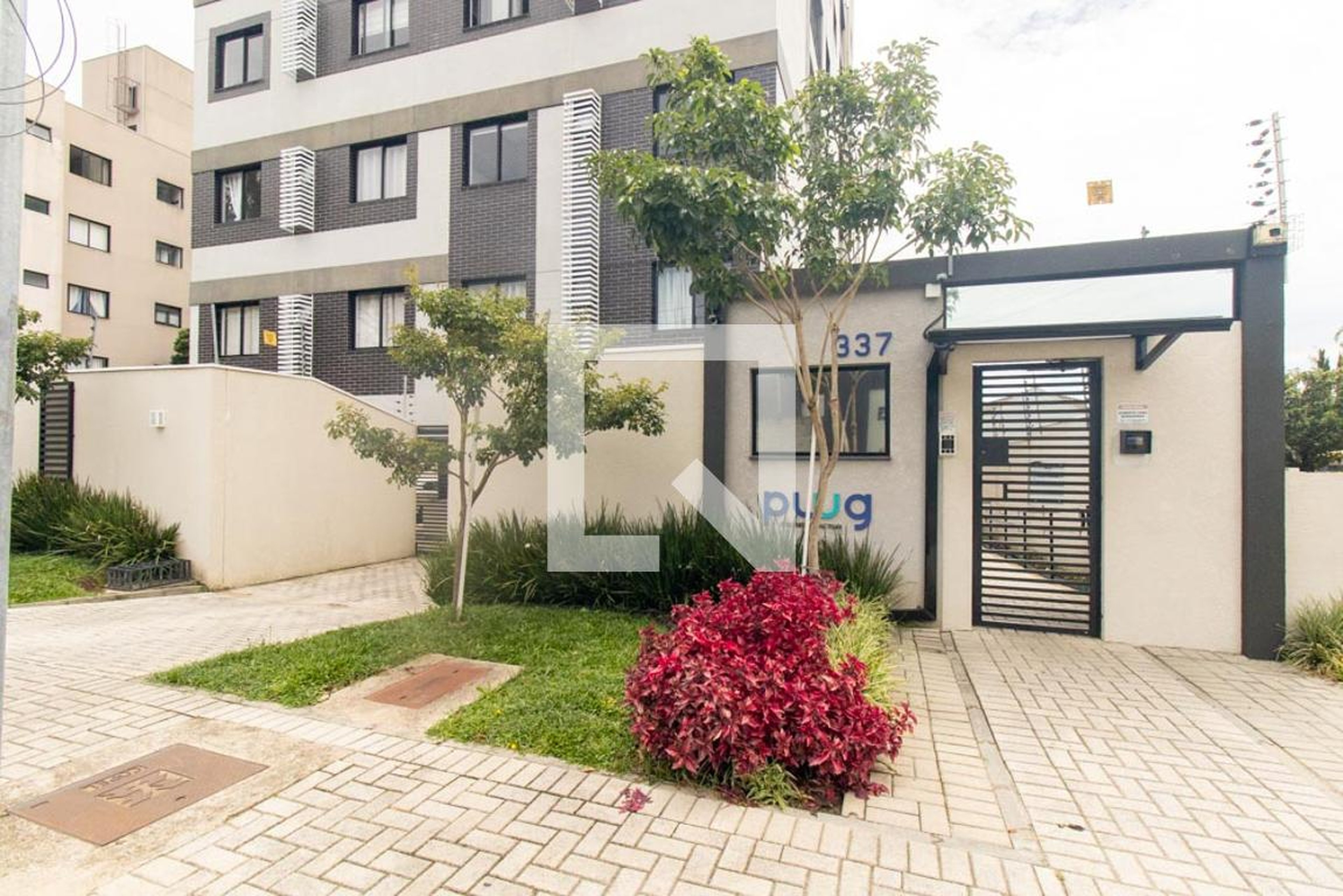 Fachada do Condomínio Condomínio em Rua Antônio Freitas Barbosa, 337