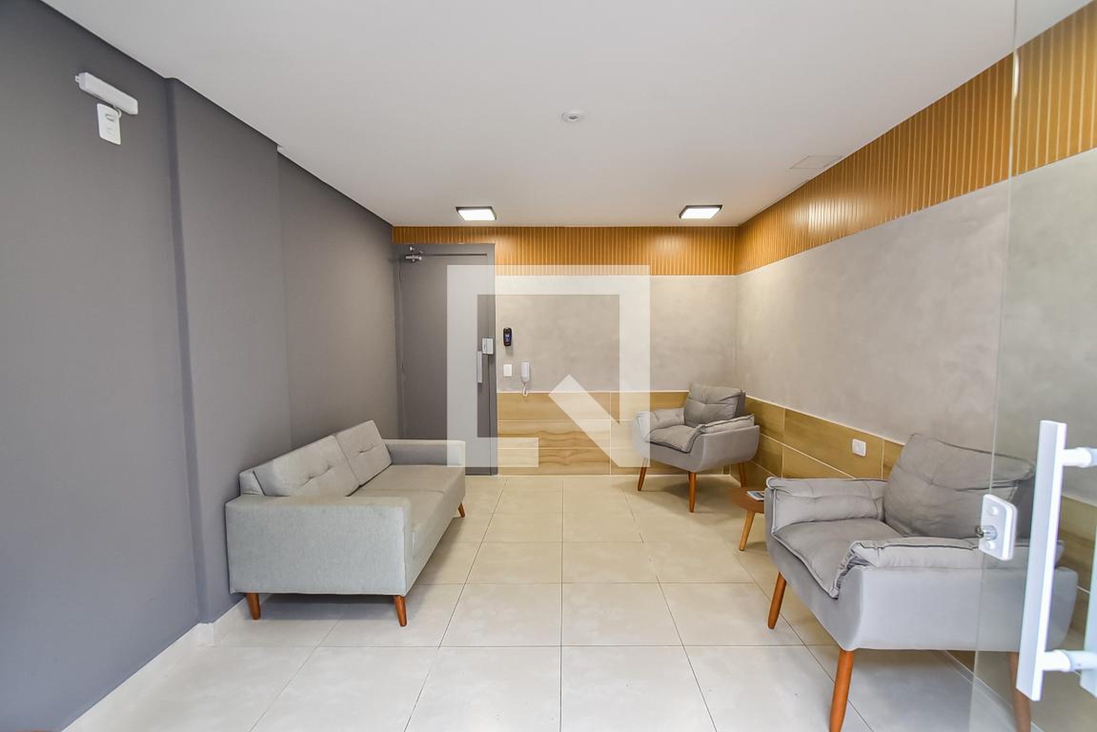 Hall de entrada - SmartHome Ipiranga