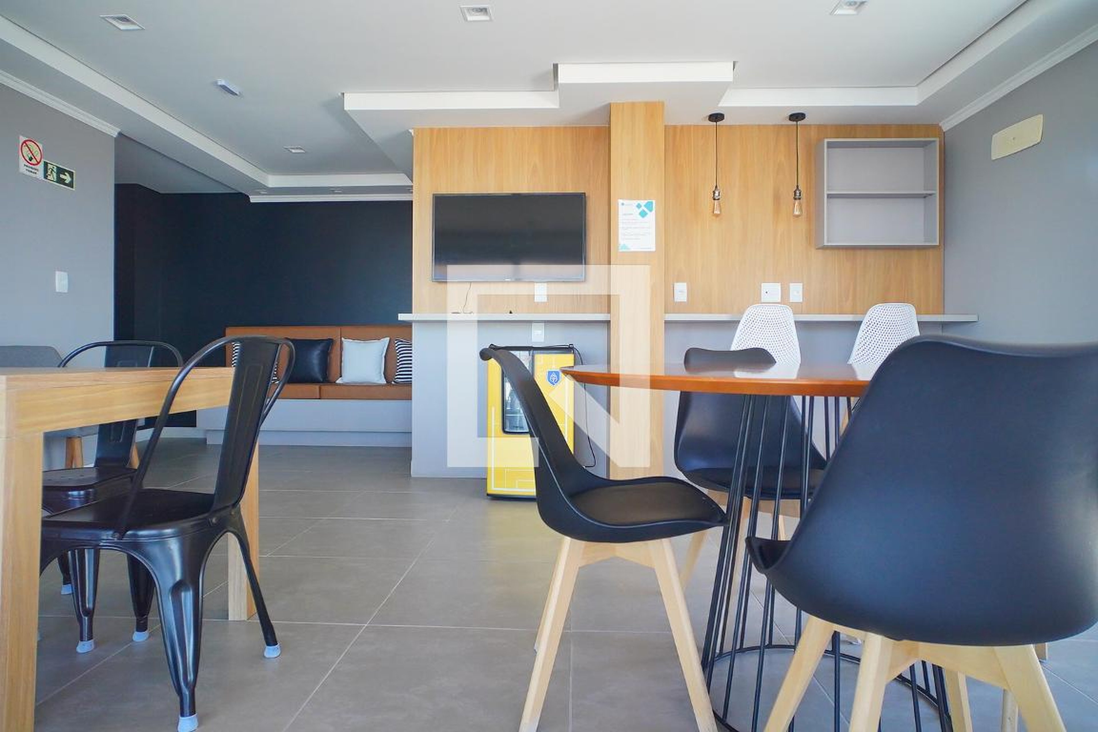 Sala de Jogos - All Lindóia