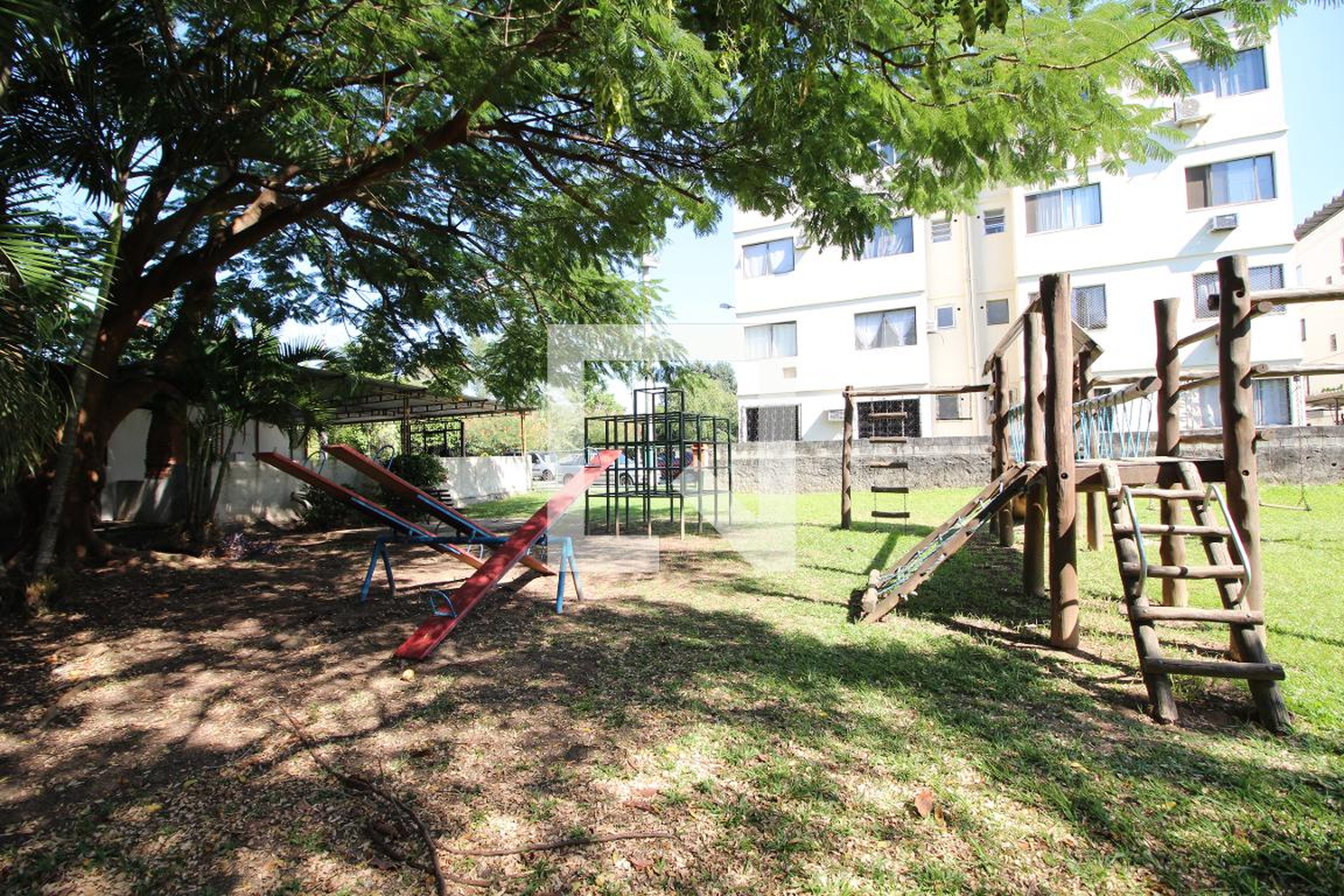 Playground - Solar da Montanha