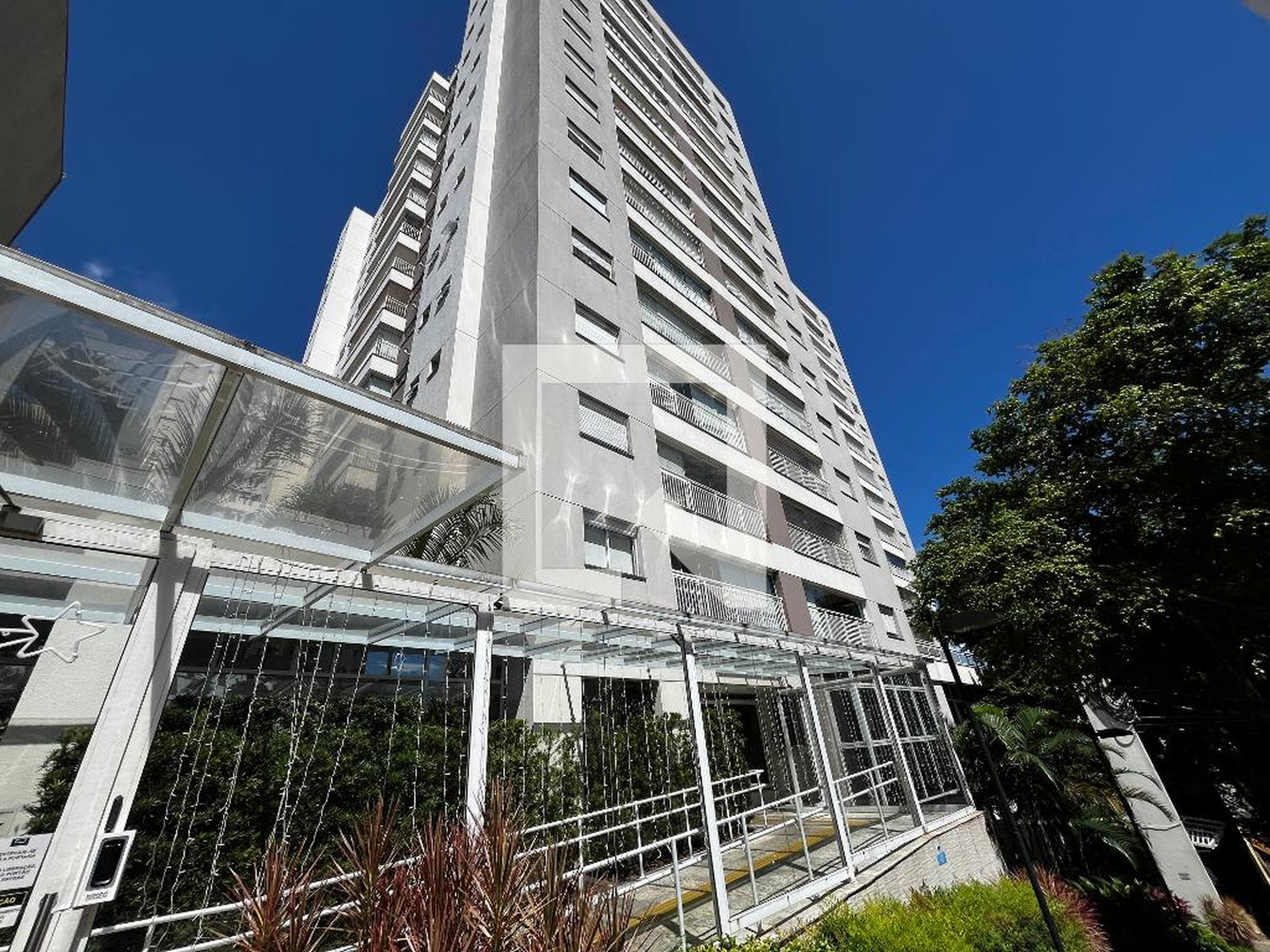 Fachada Condomínio Scenarium Braz Leme