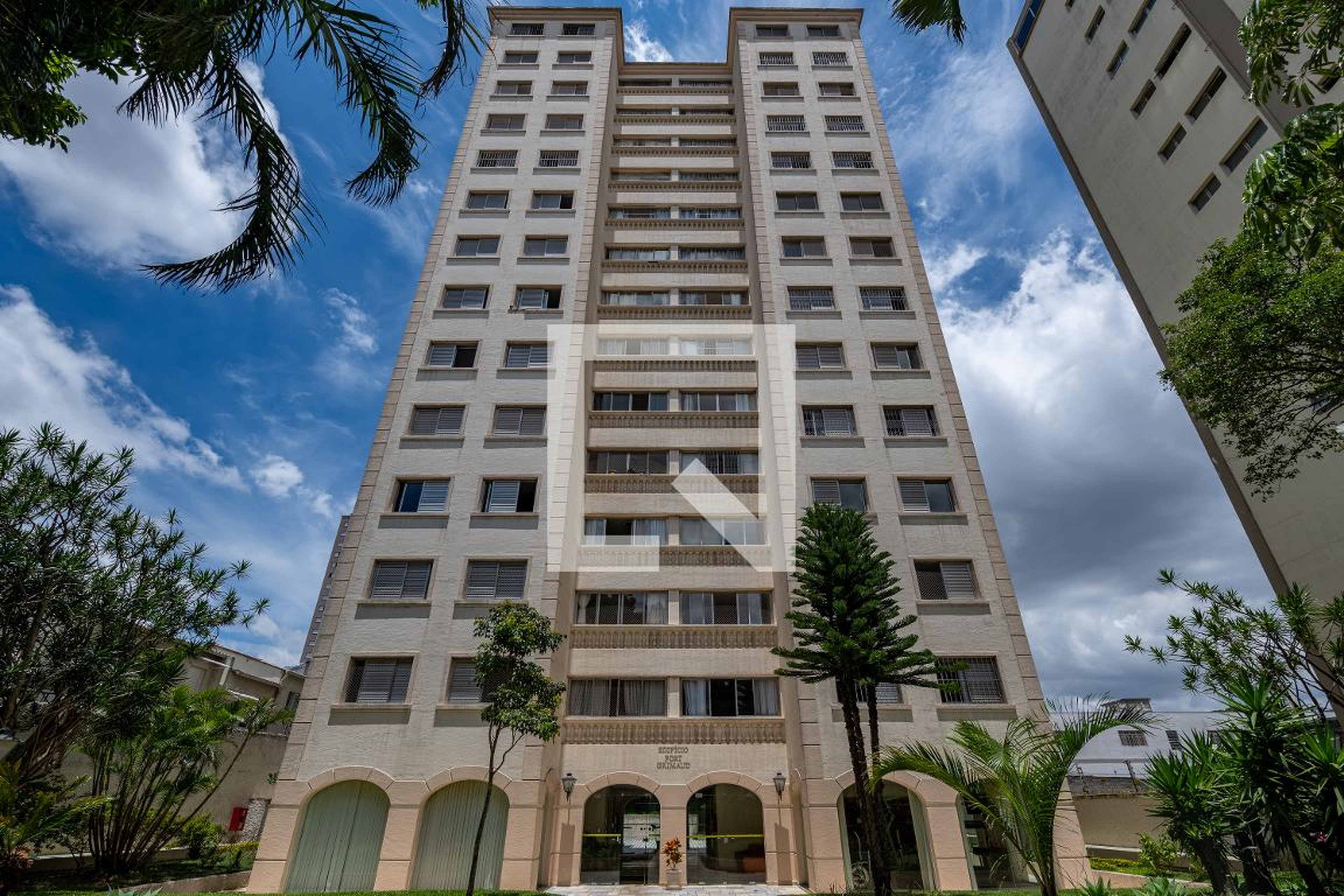 Fachada Edifício Port Grimaud