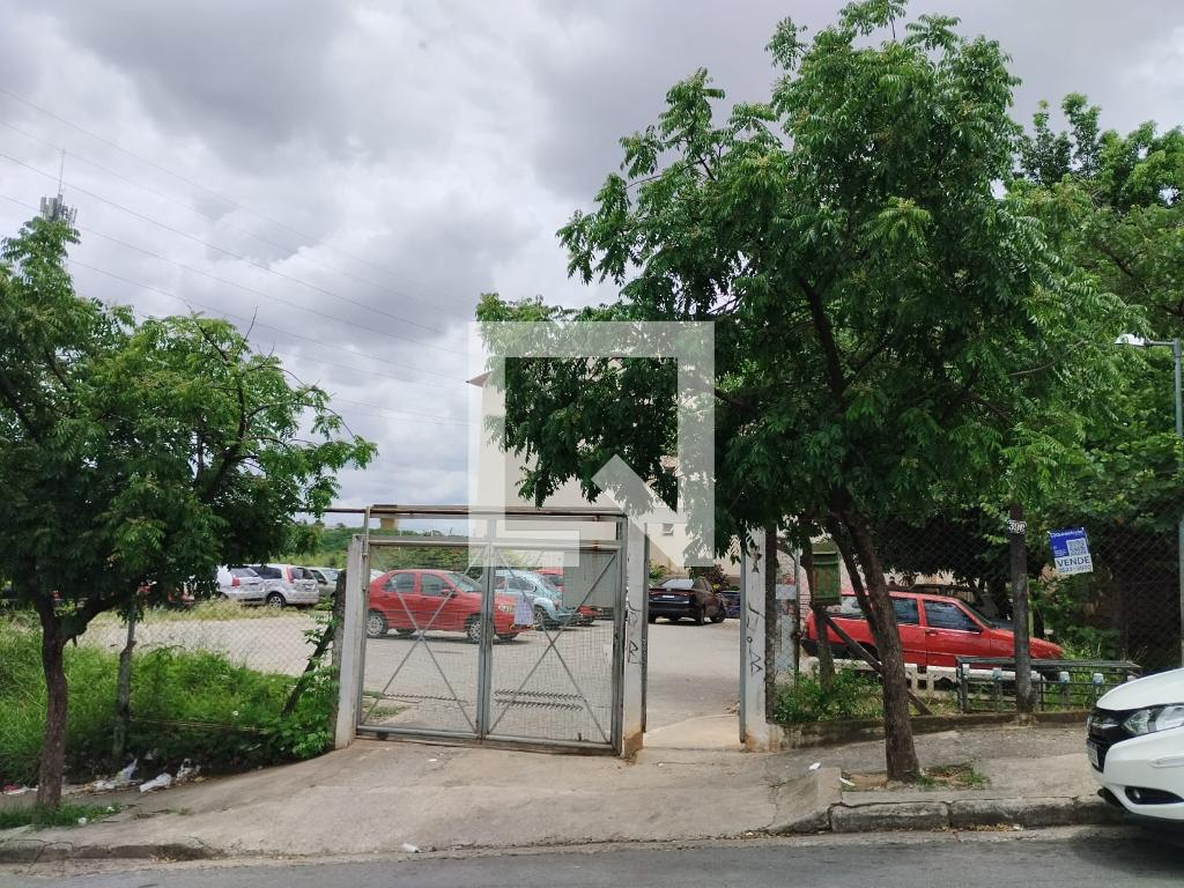 Fachada Condomínio em Rua das Ostras, 369