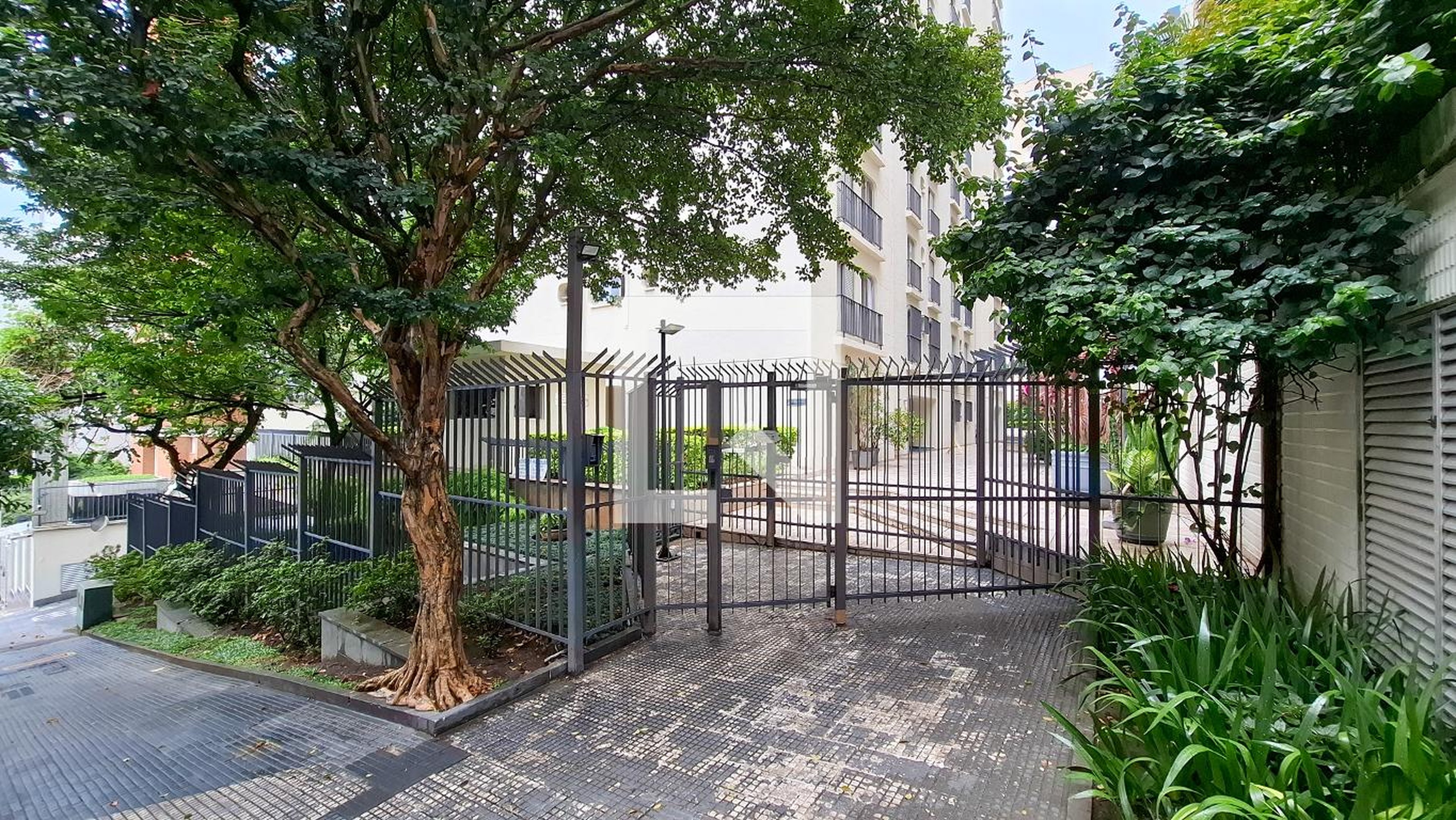 Fachada do Prédio Condomínio Ilha Branca