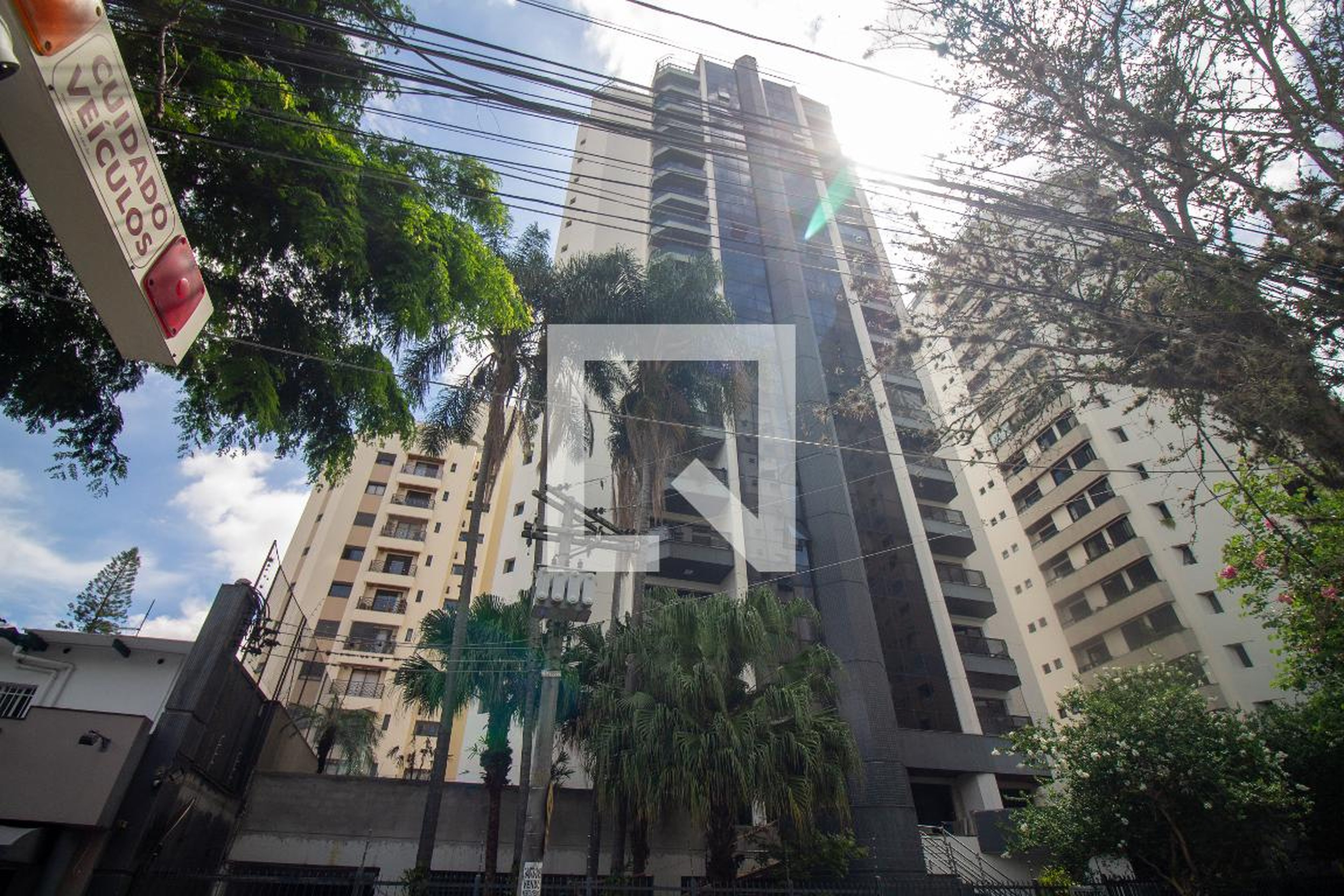 Fachada do Prédio Condomínio Indiana Park