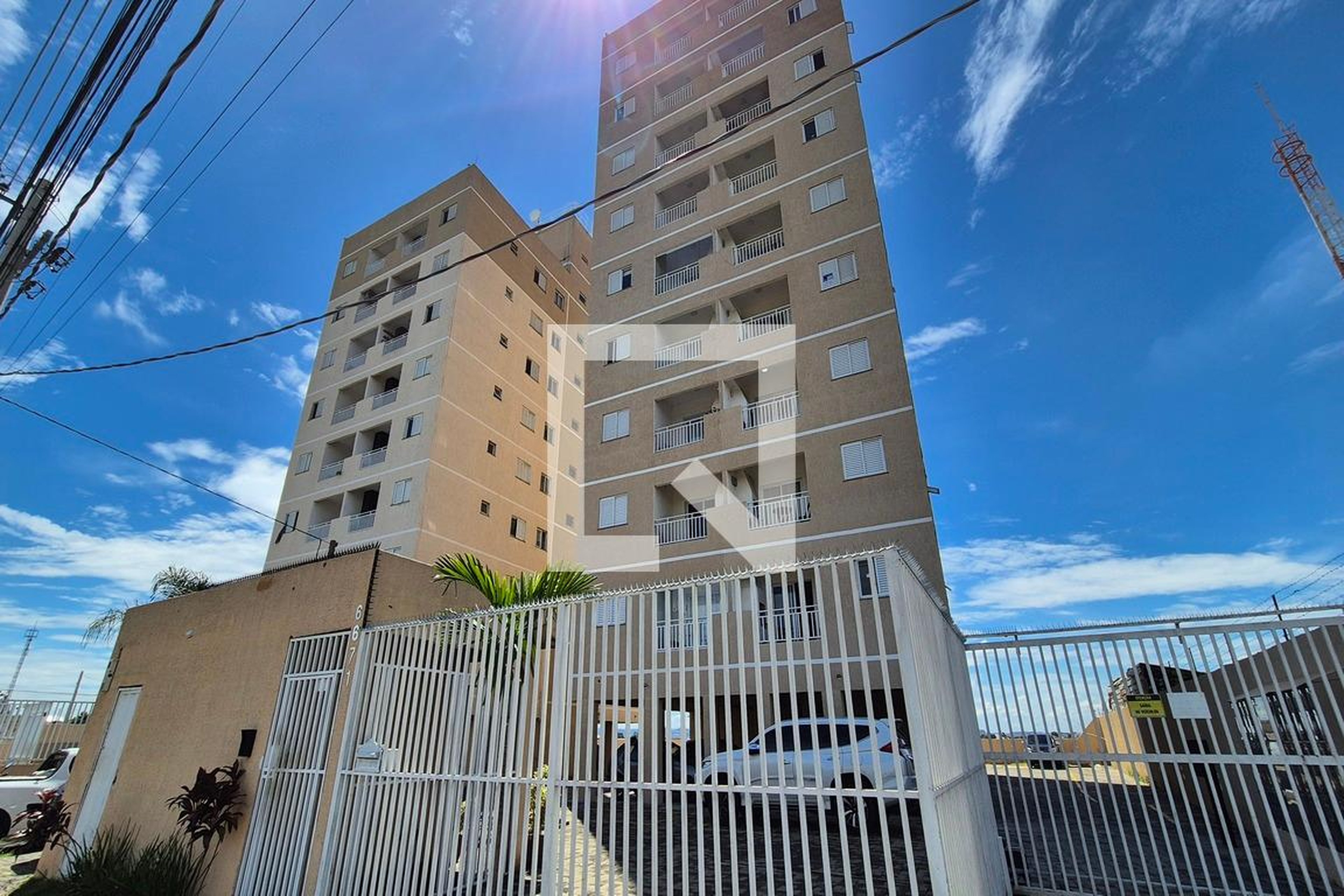 Fachada do Prédio Condomínio em Avenida John Boyd Dunlop, 6671