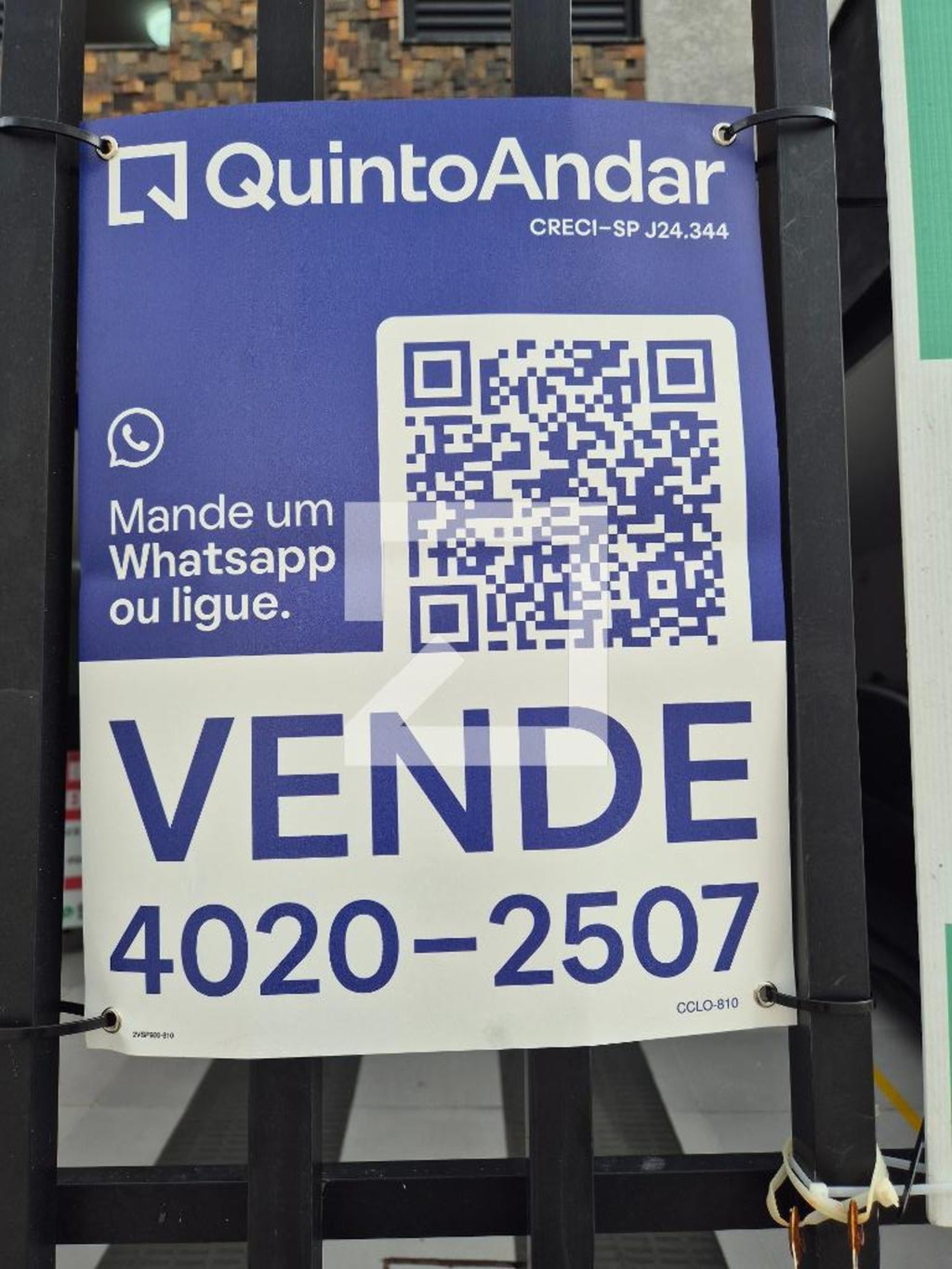 Fachada Condomínio em Rua Irlanda, 102