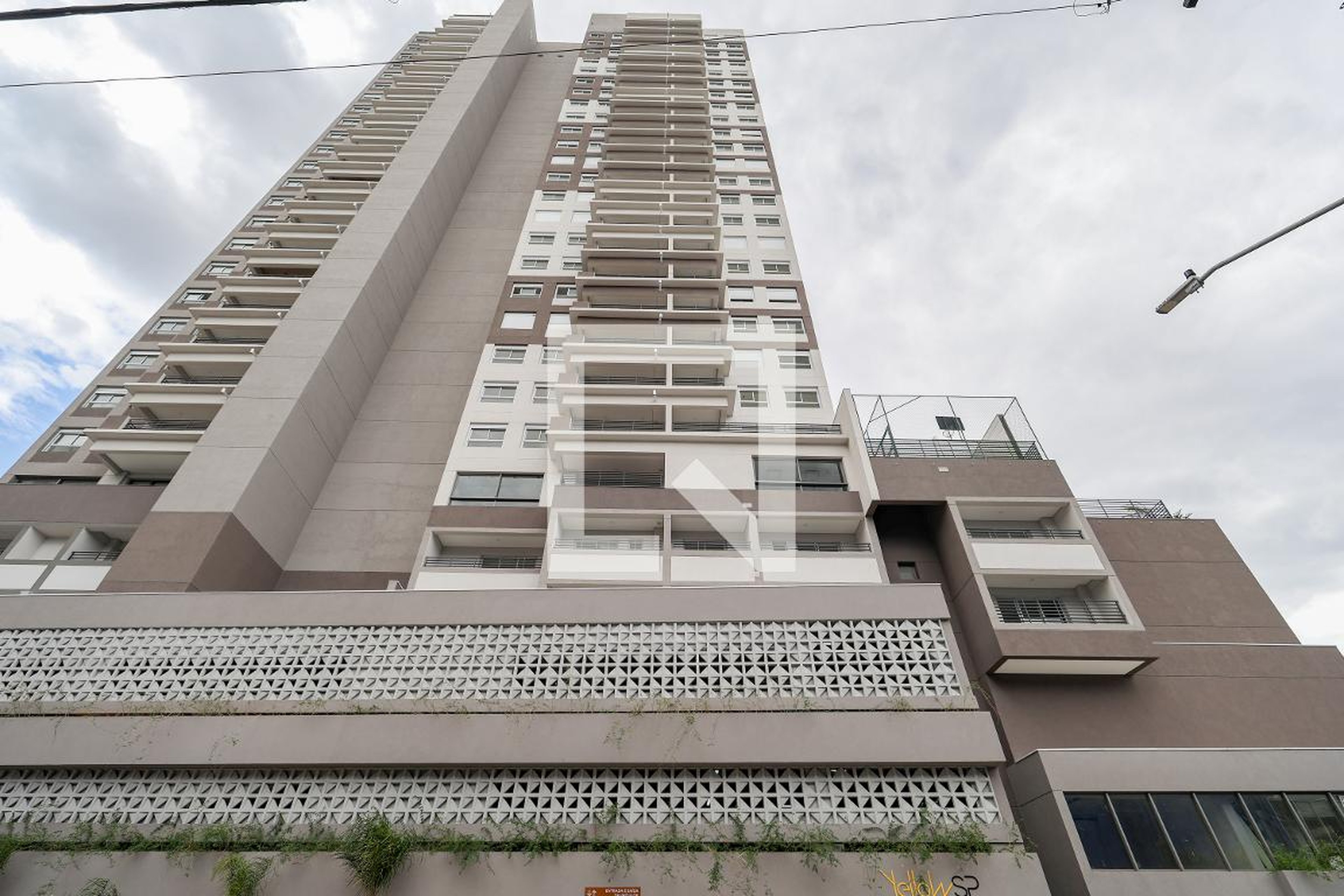 Fachada Condomínio Yellow SP Morumbi