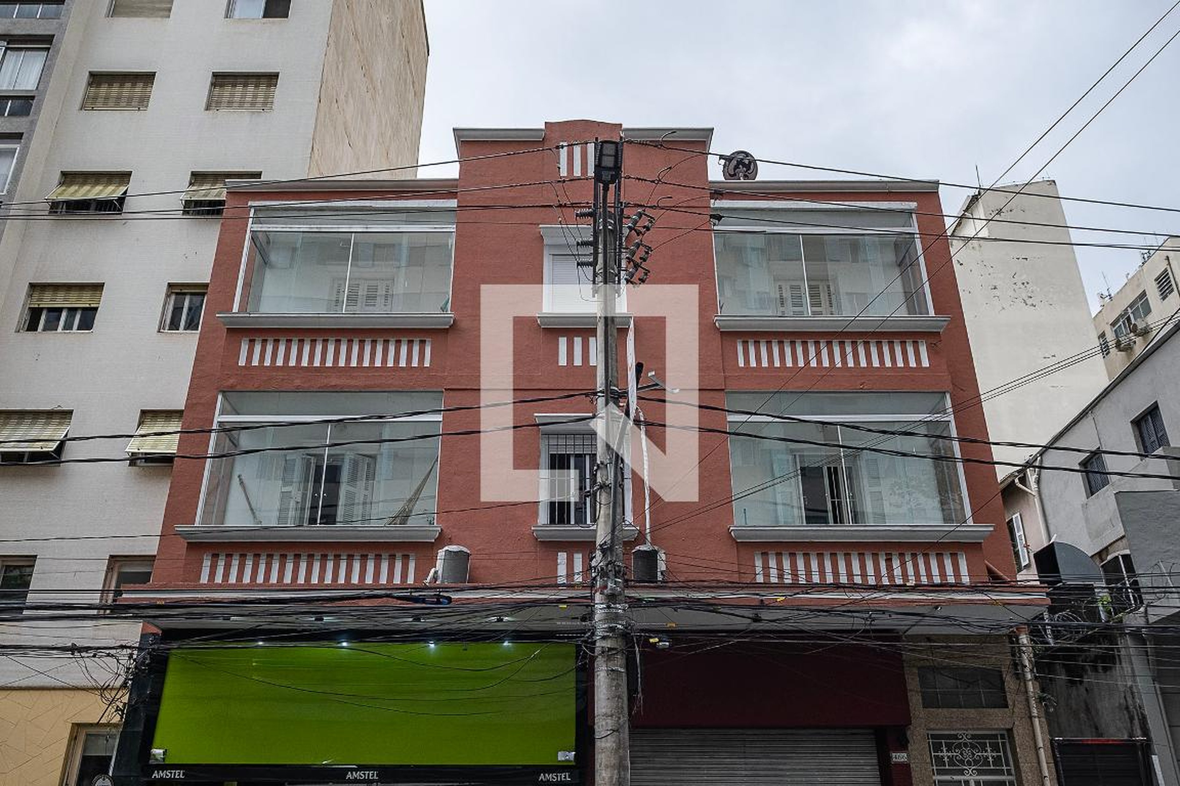 Fachada Condomínio Fradique Coutinho, 462