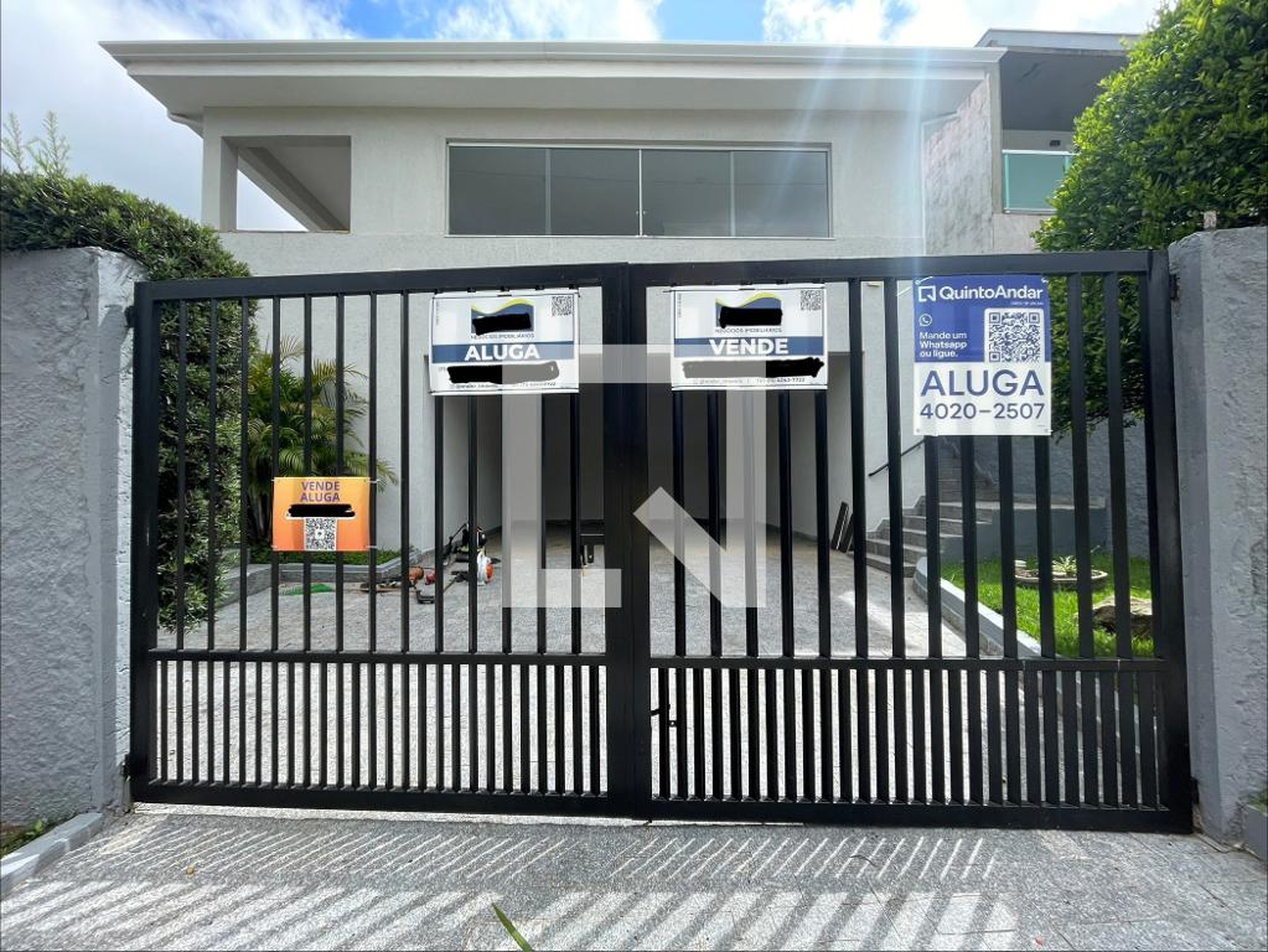 Fachada Condomínio em Rua Piracema, 70