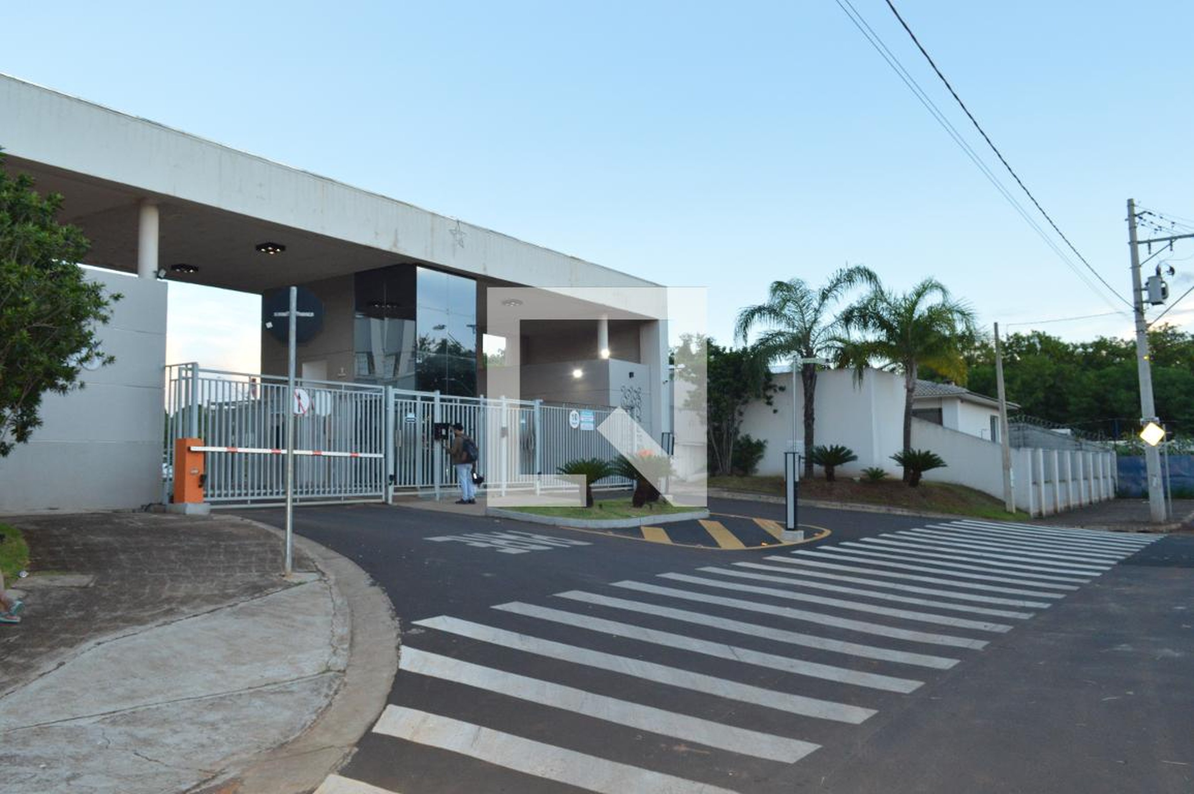 Fachada do Prédio Condomínio Portal Mirante da Colina