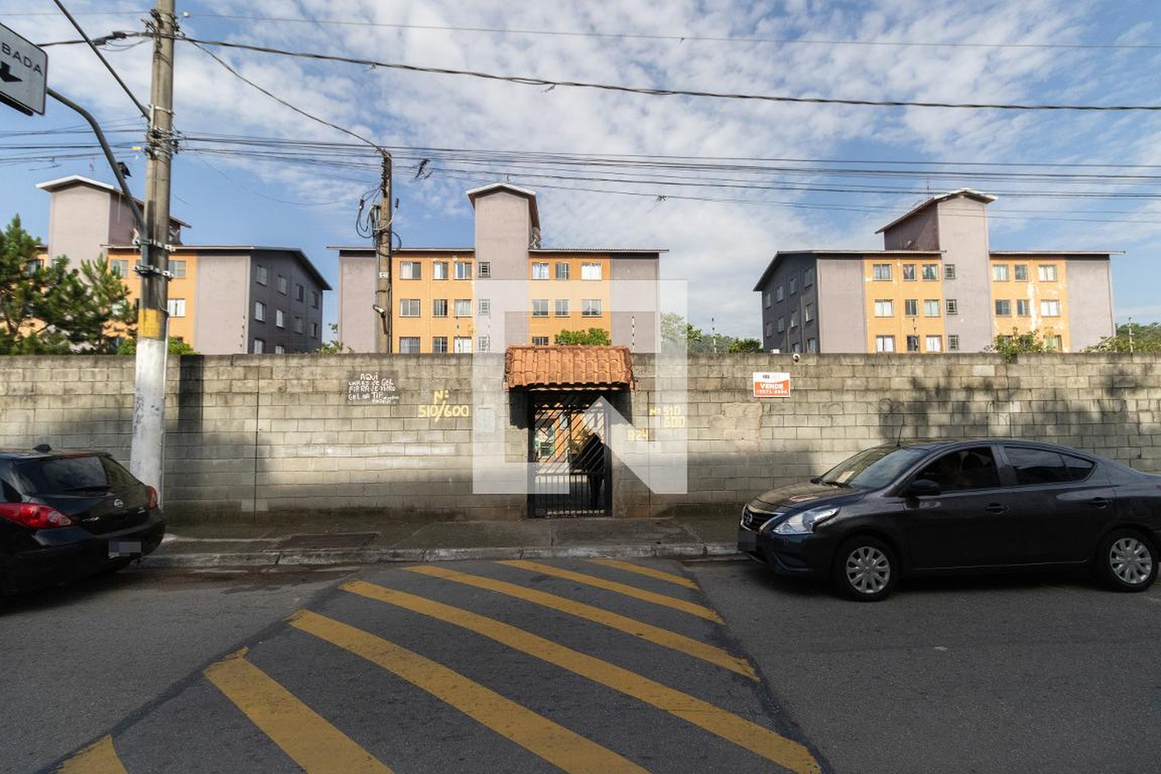 Fachada Condomínio em Rua Garça Morena, 510