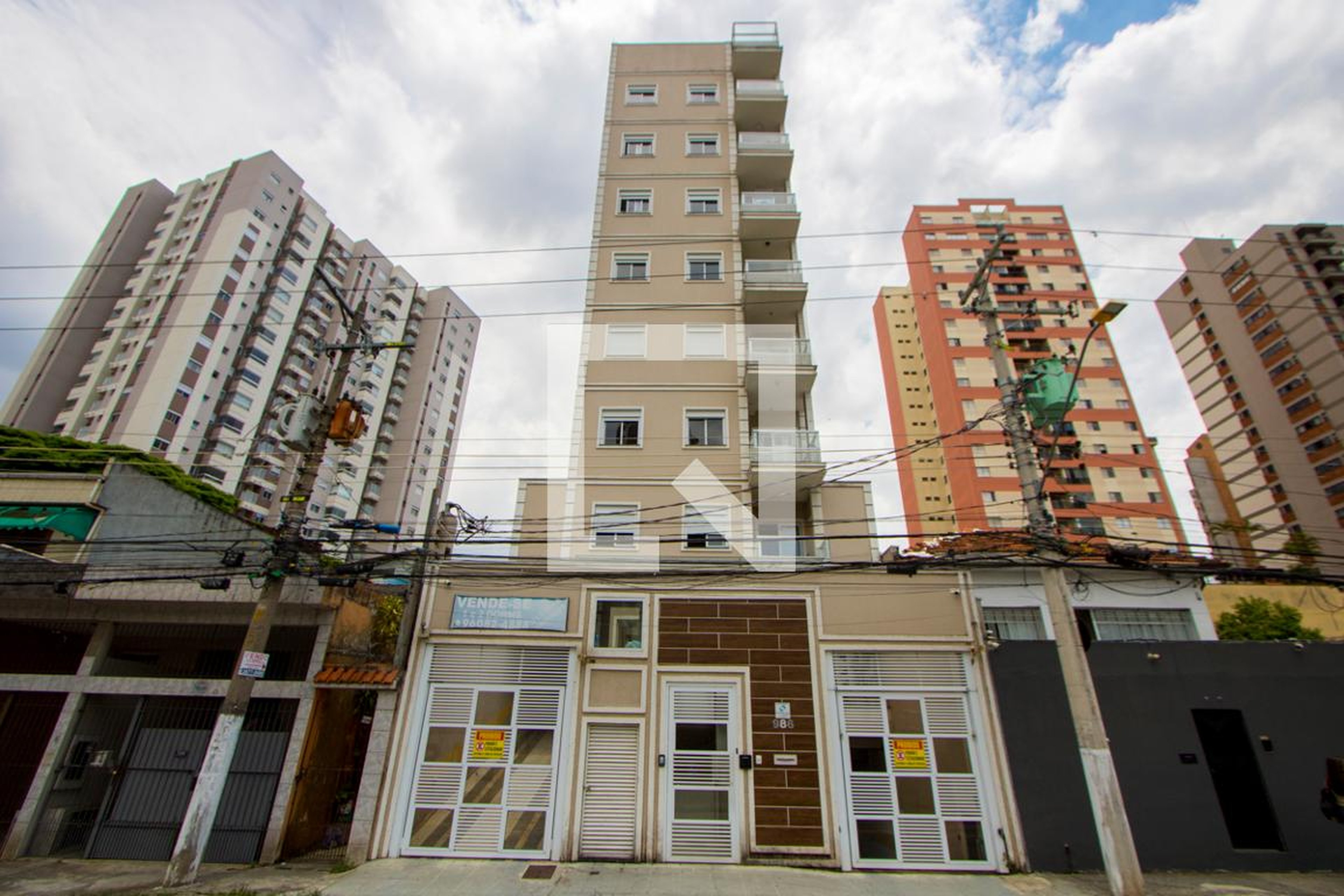 Fachada Condomínio em Rua Catequese, 986