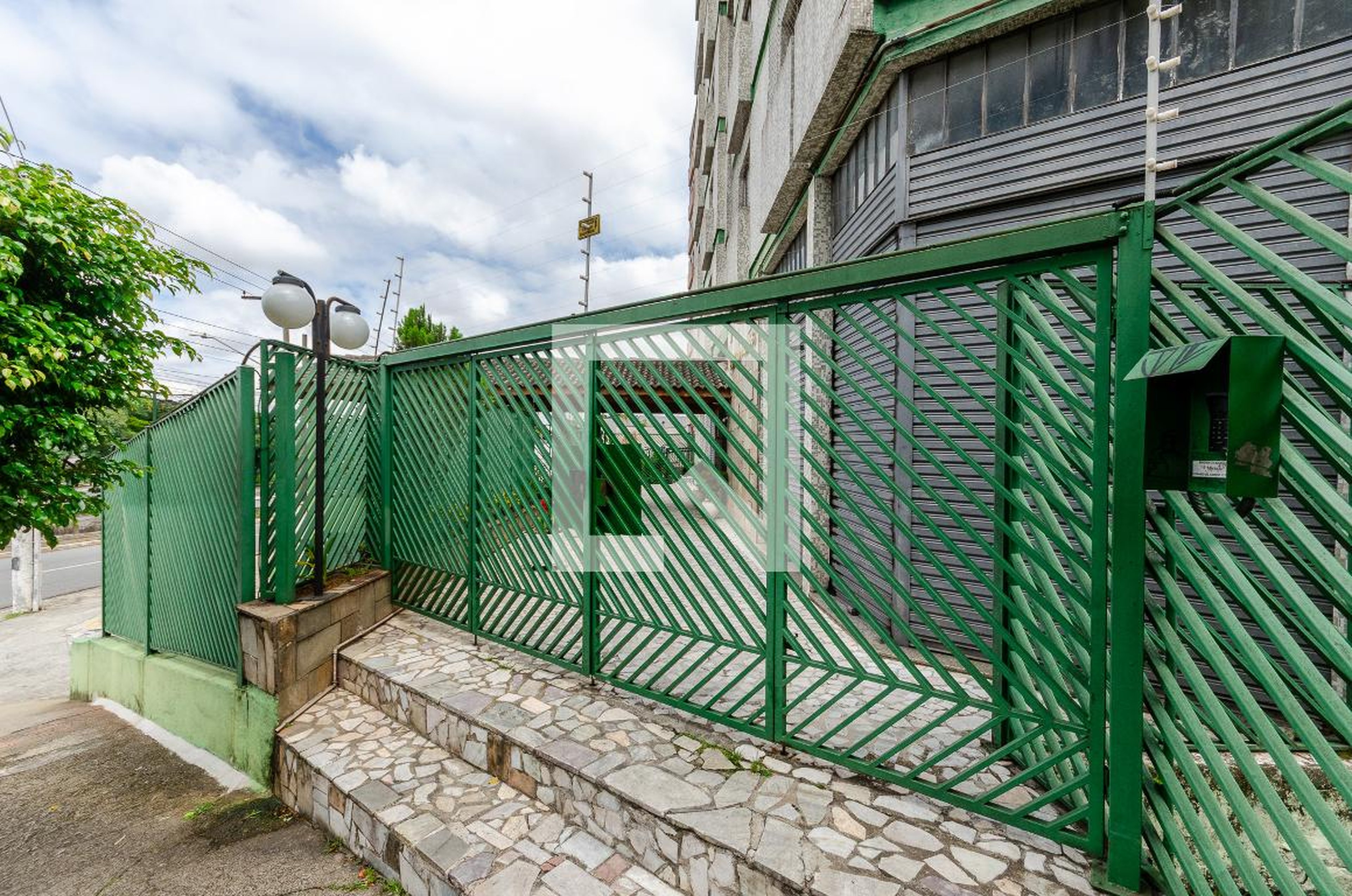 Fachada Condomínio arco-íris