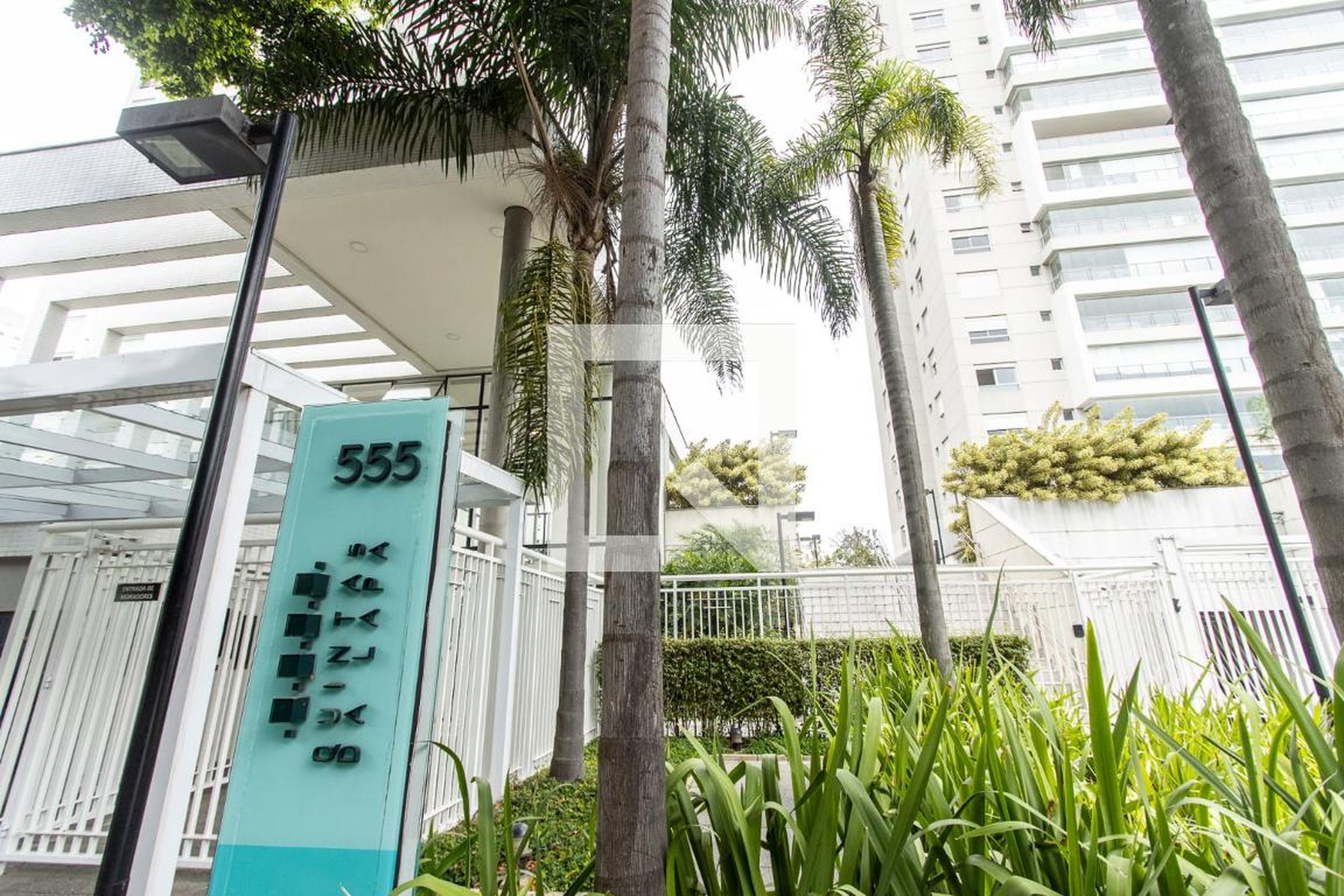 Fachada Condomínio Quintas da Lapa