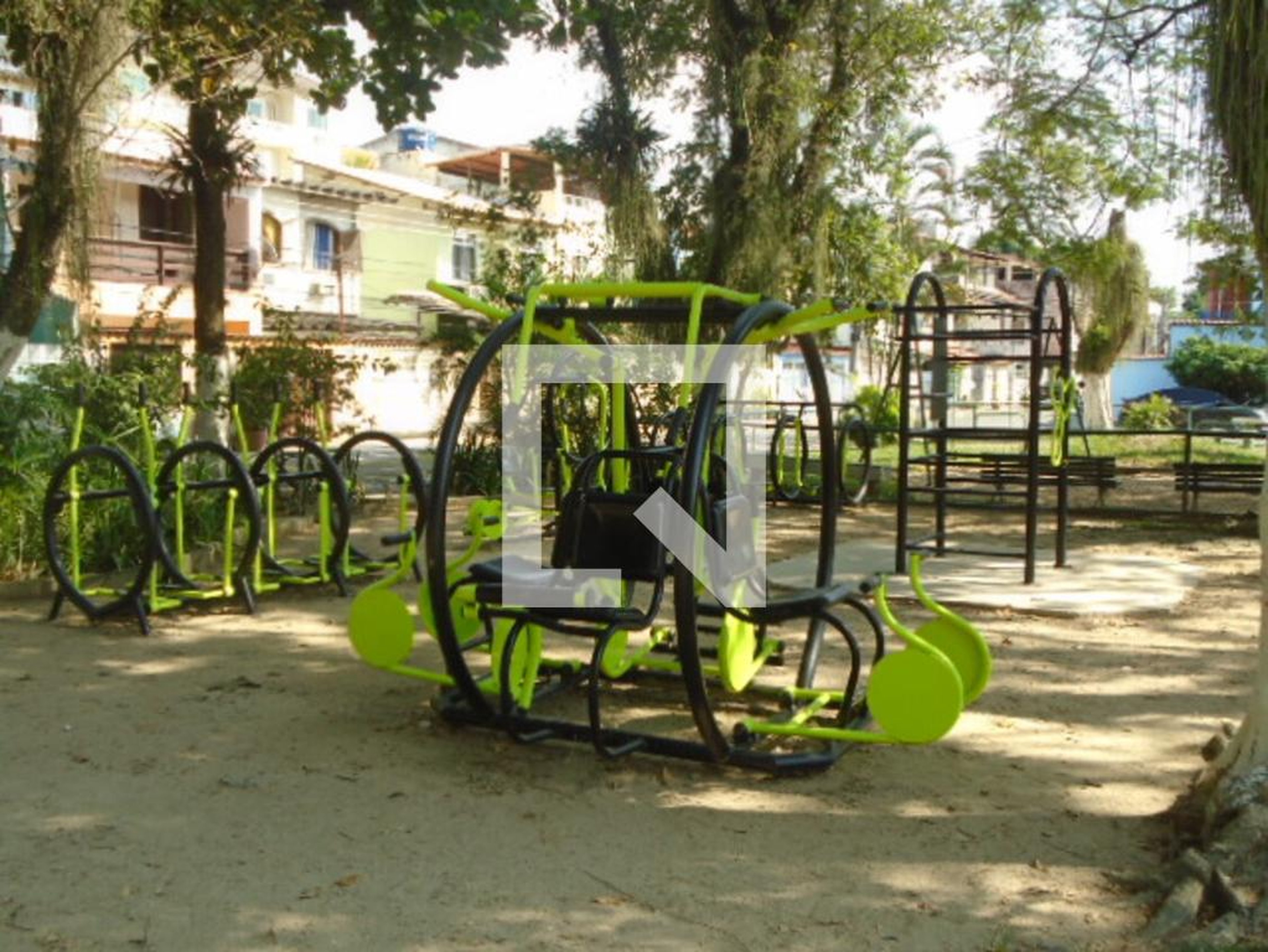 Área externa Condomínio Vale Araticum (Bancários)