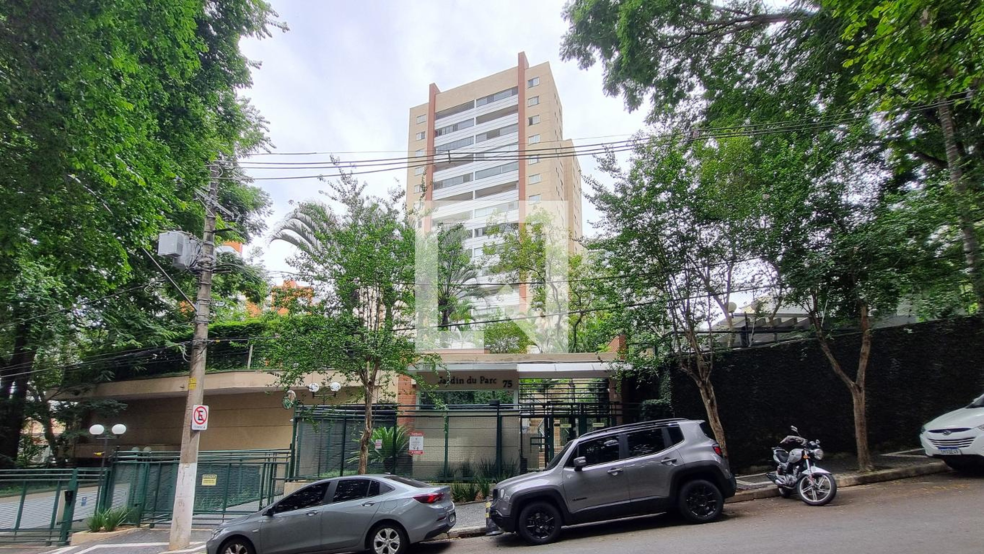Fachada Condomínio Jardin Du Parc