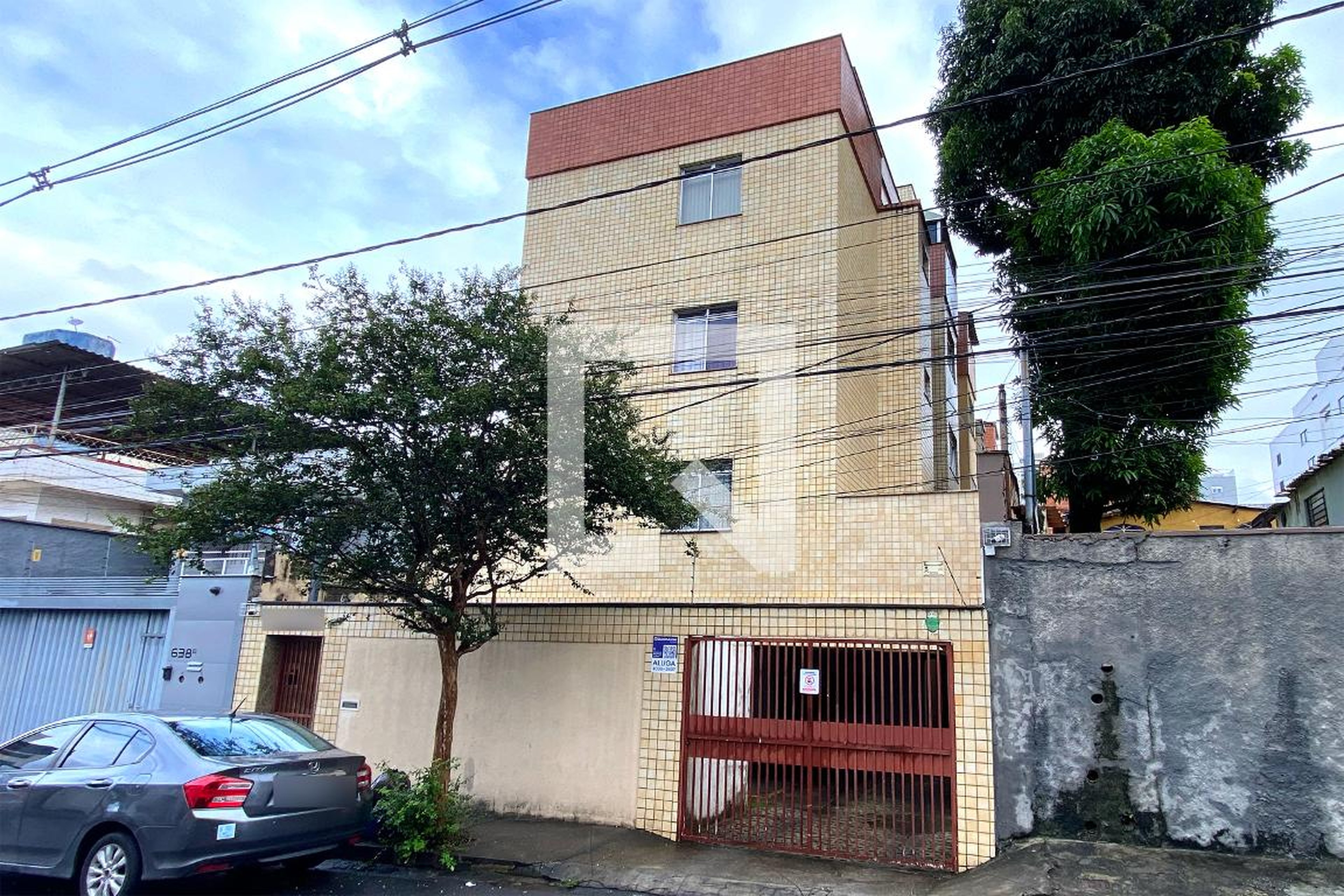 Fachada Condomínio em Rua Conde Ribeiro do Vale, 628