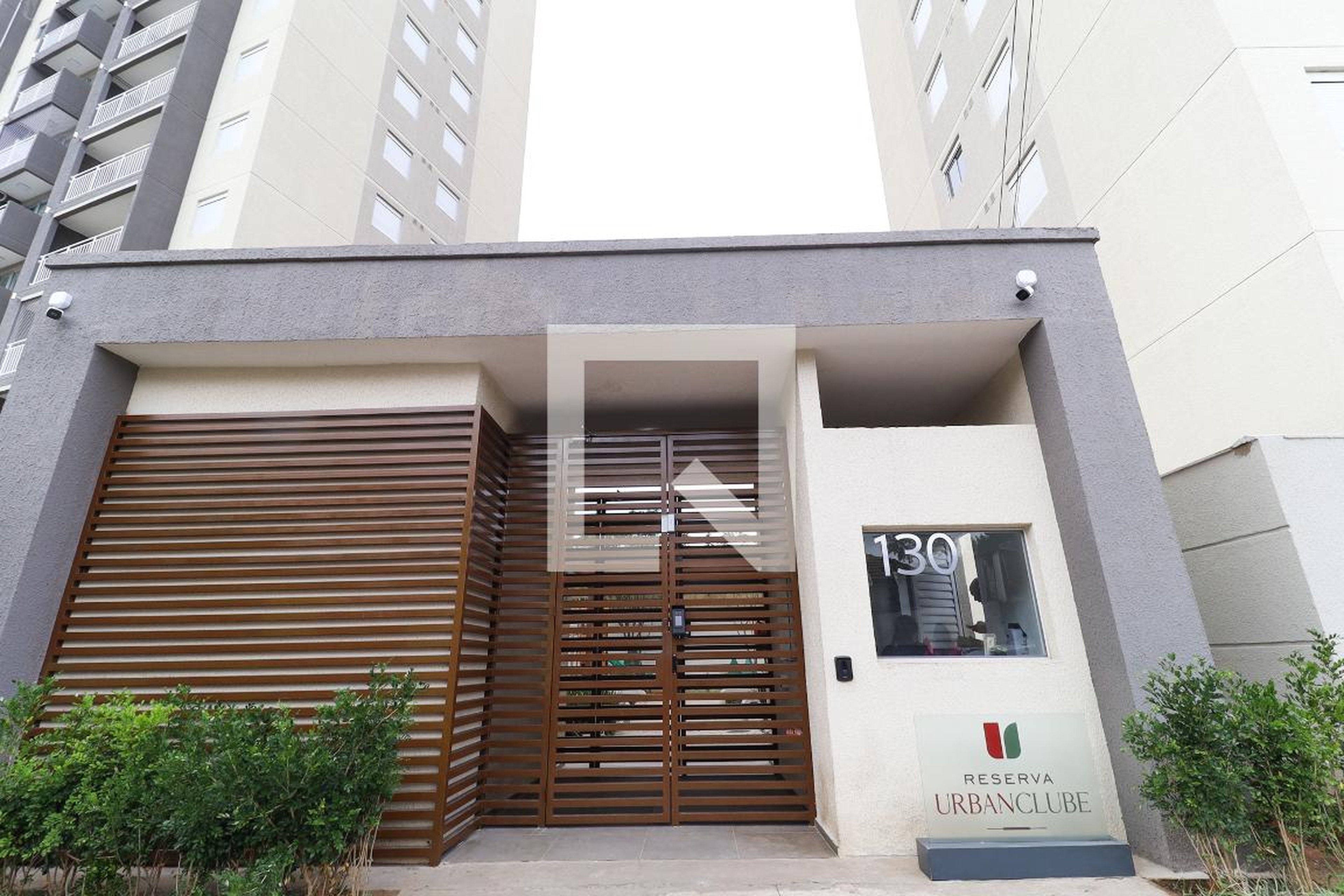 Fachada Condomínio em Avenida Morvan Dias de Figueiredo, 130