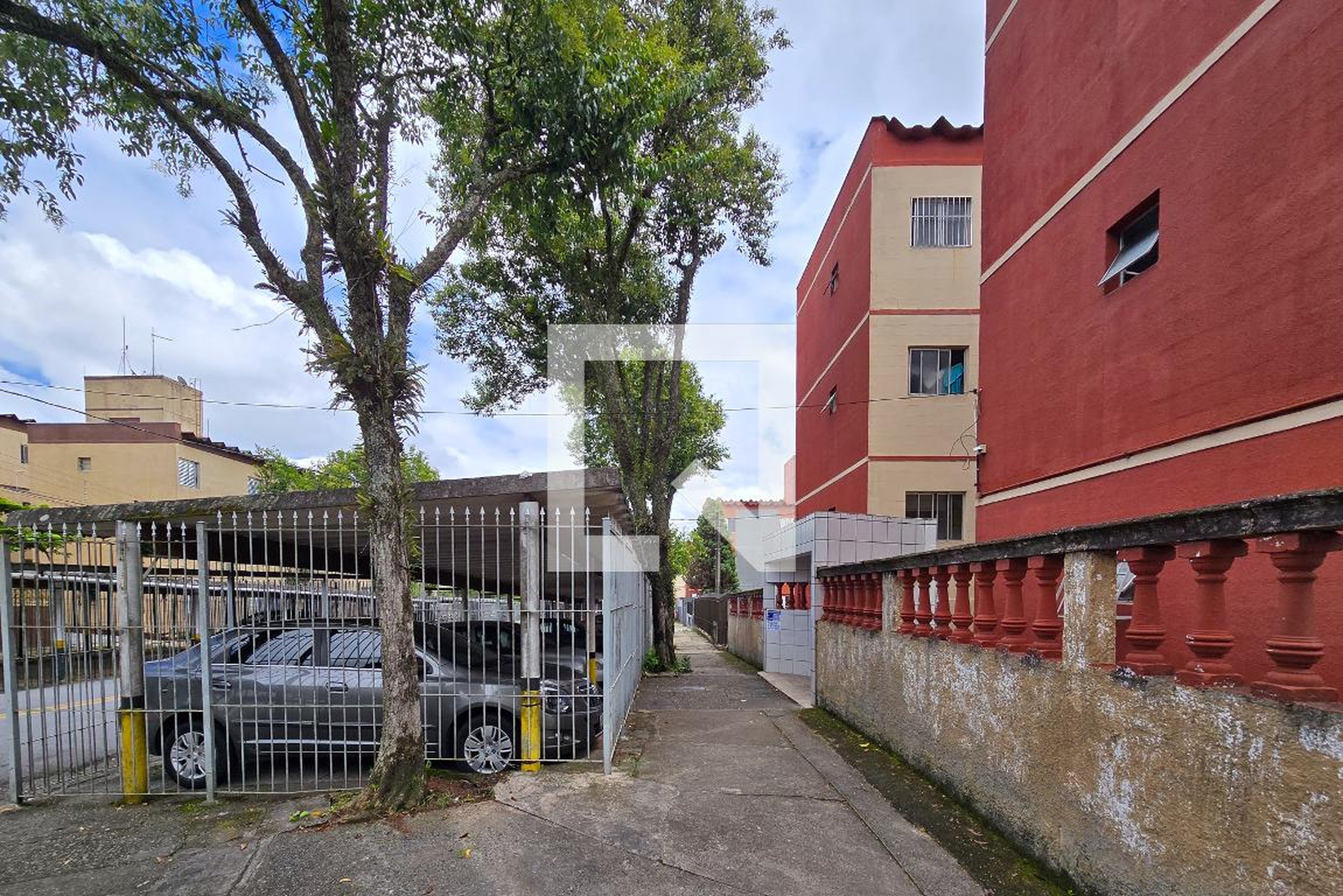 Fachada Condomínio em Rua Jacob Scopel, 105