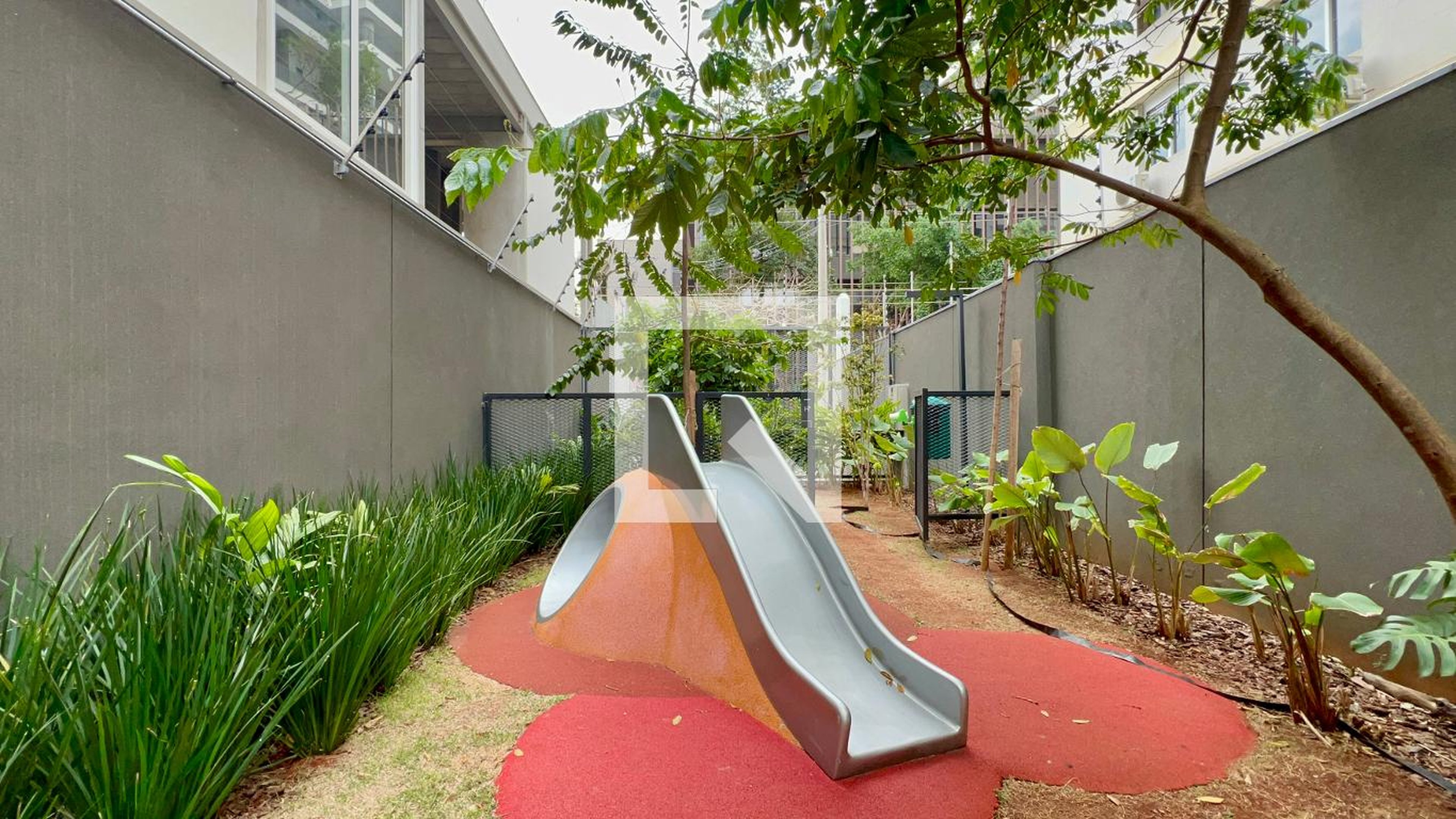 Playground - Bauhaus