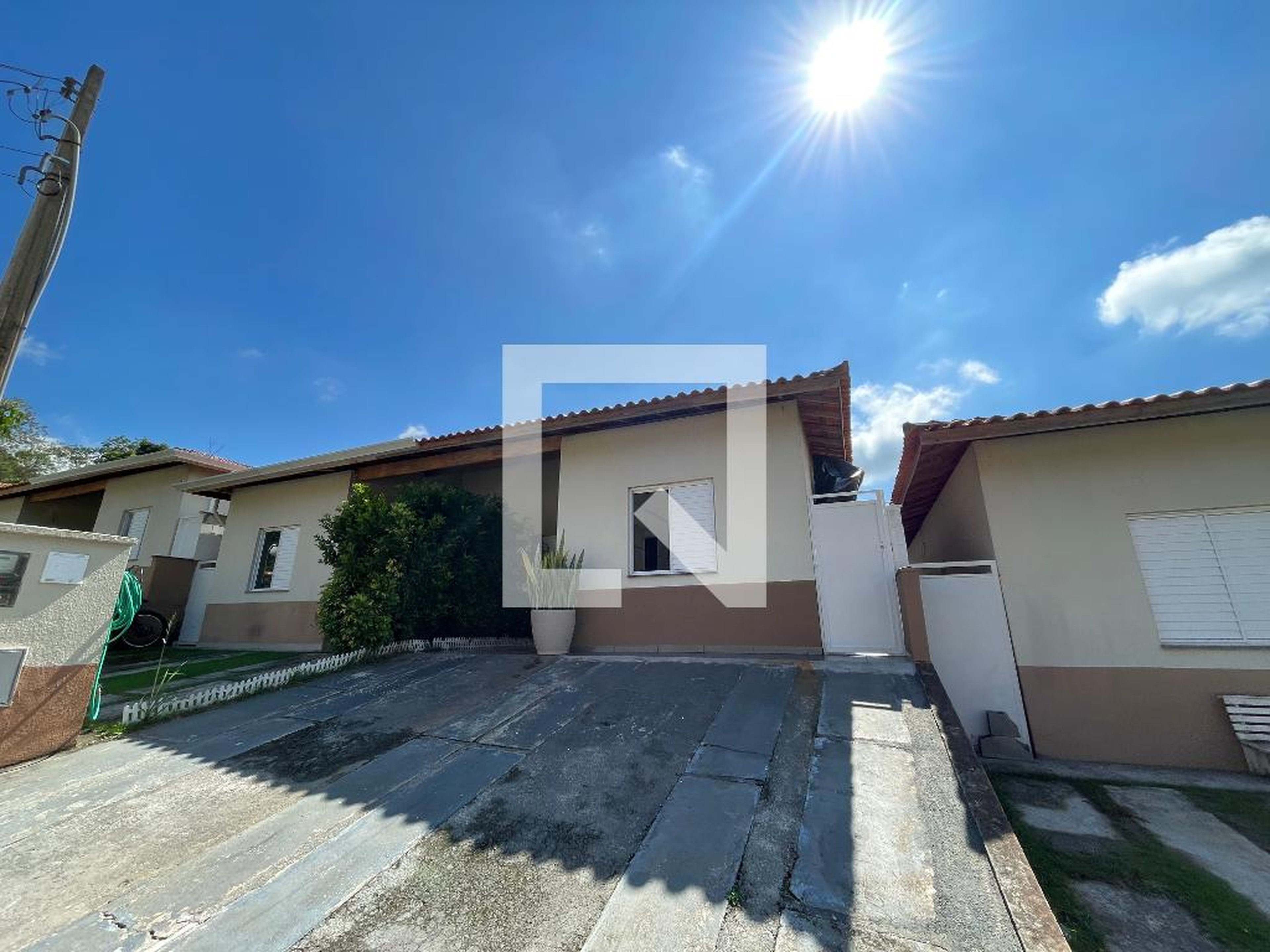 Fachada Condomínio em Estrada do Tabuleiro Verde, 720