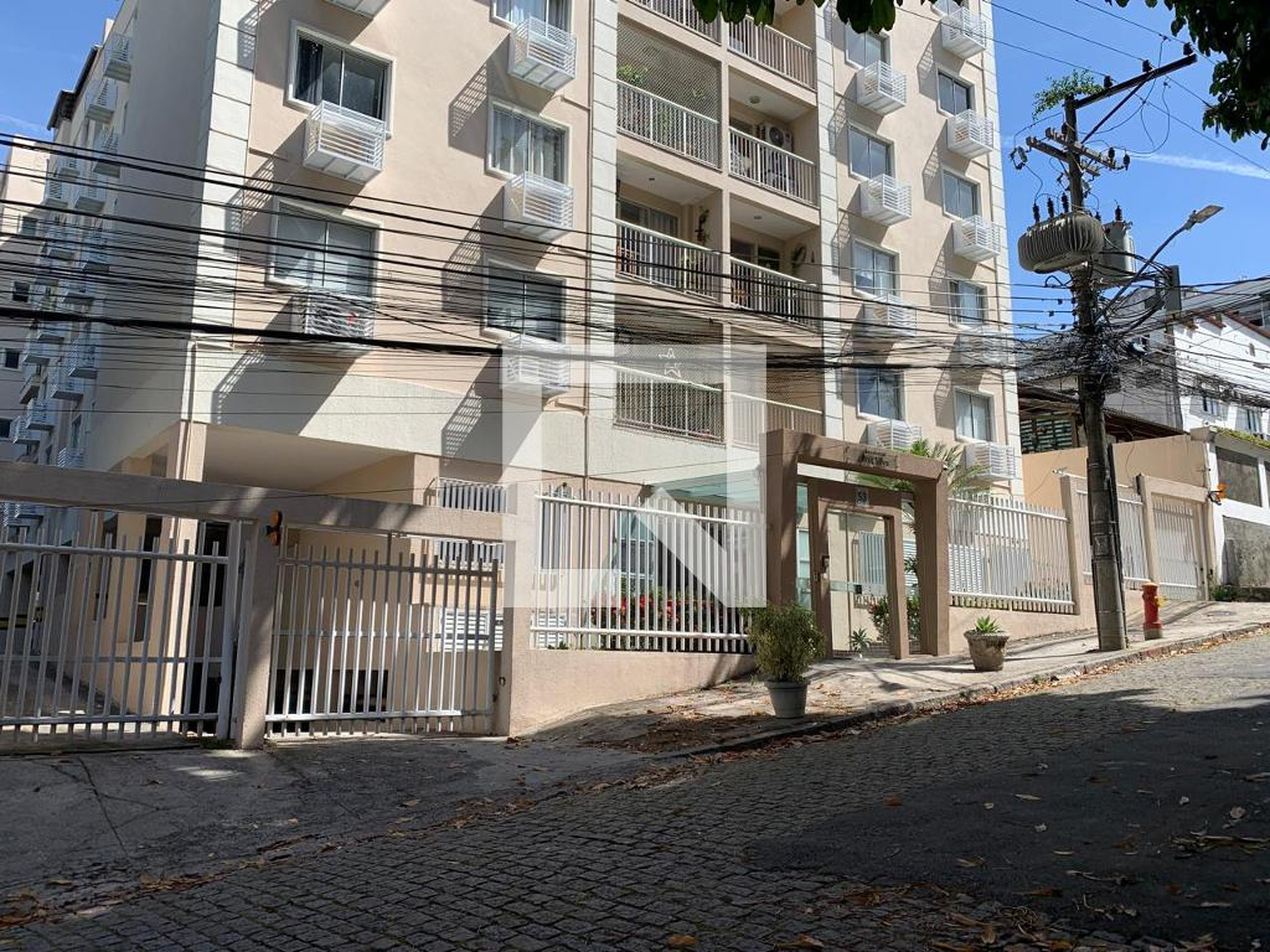 Fachada Residencial Ana Silva