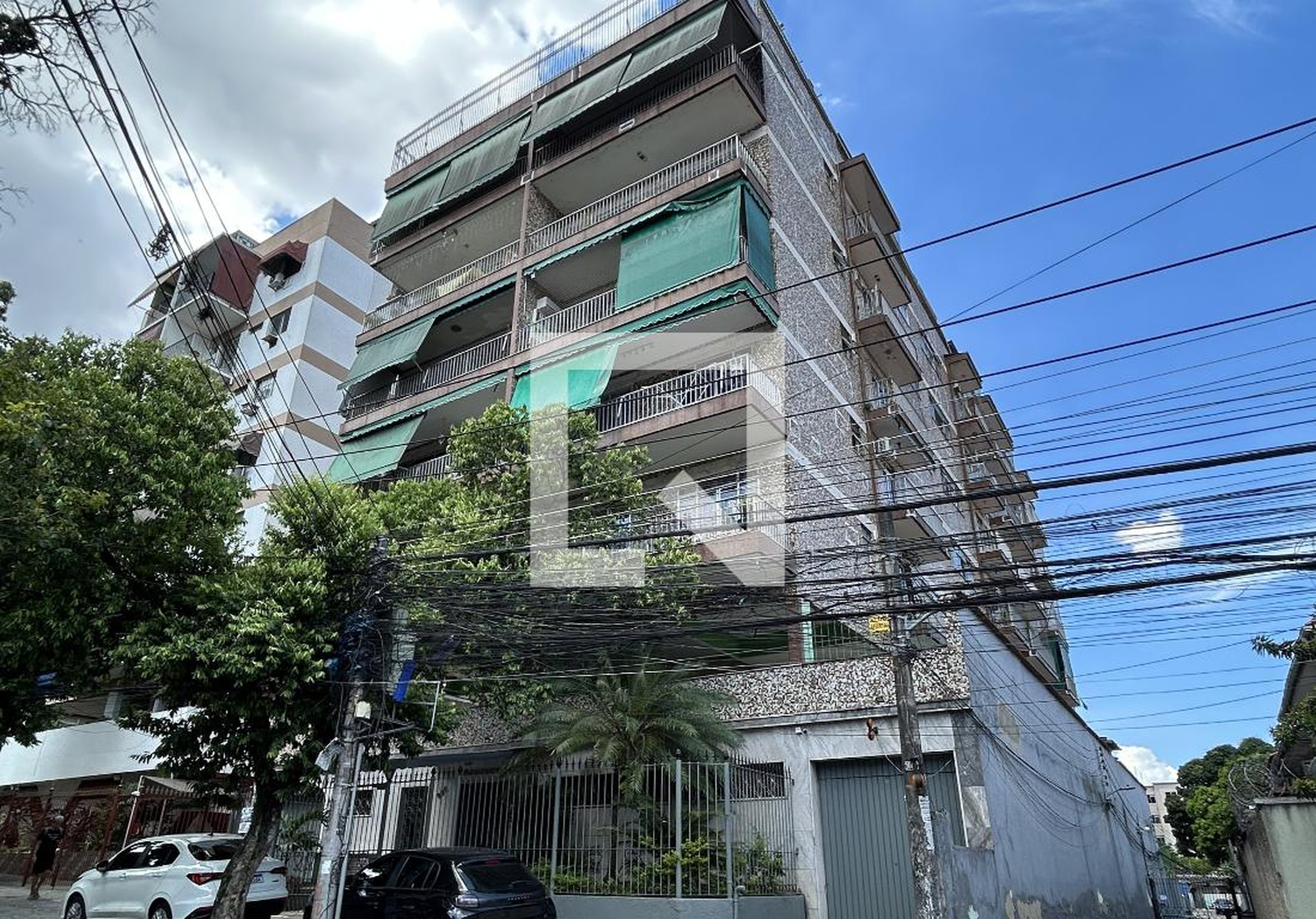 Fachada Condomínio em Rua Florianópolis, 995