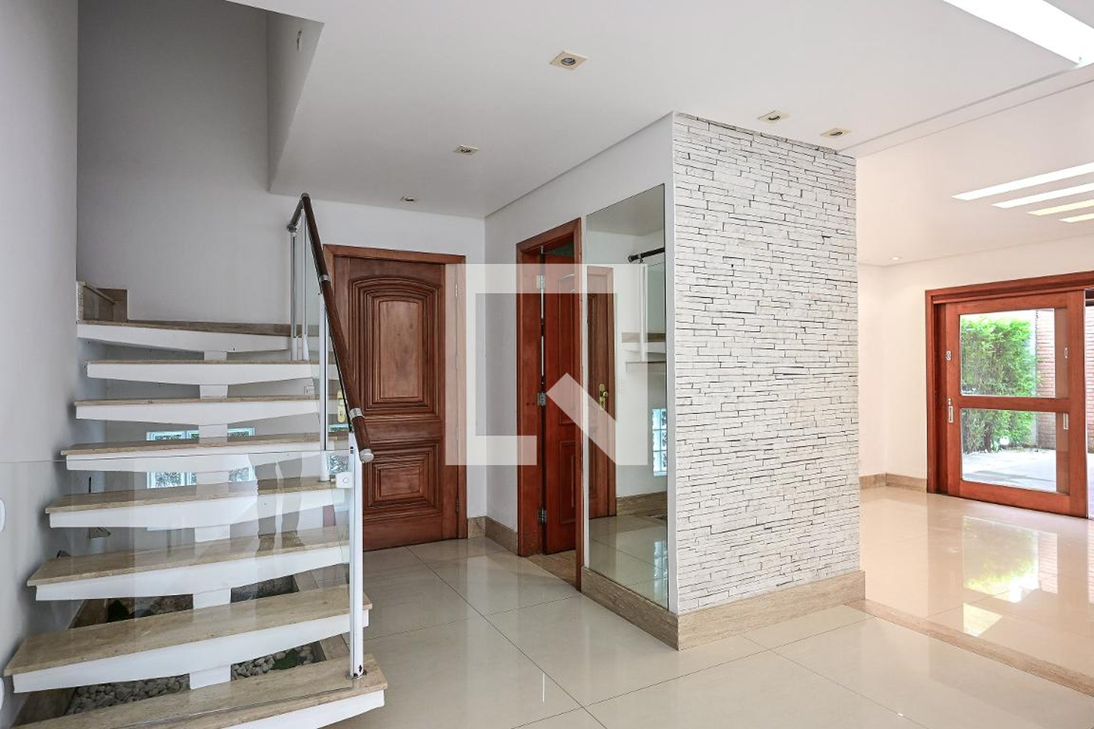 Hall de Entrada - Ype Branco 2