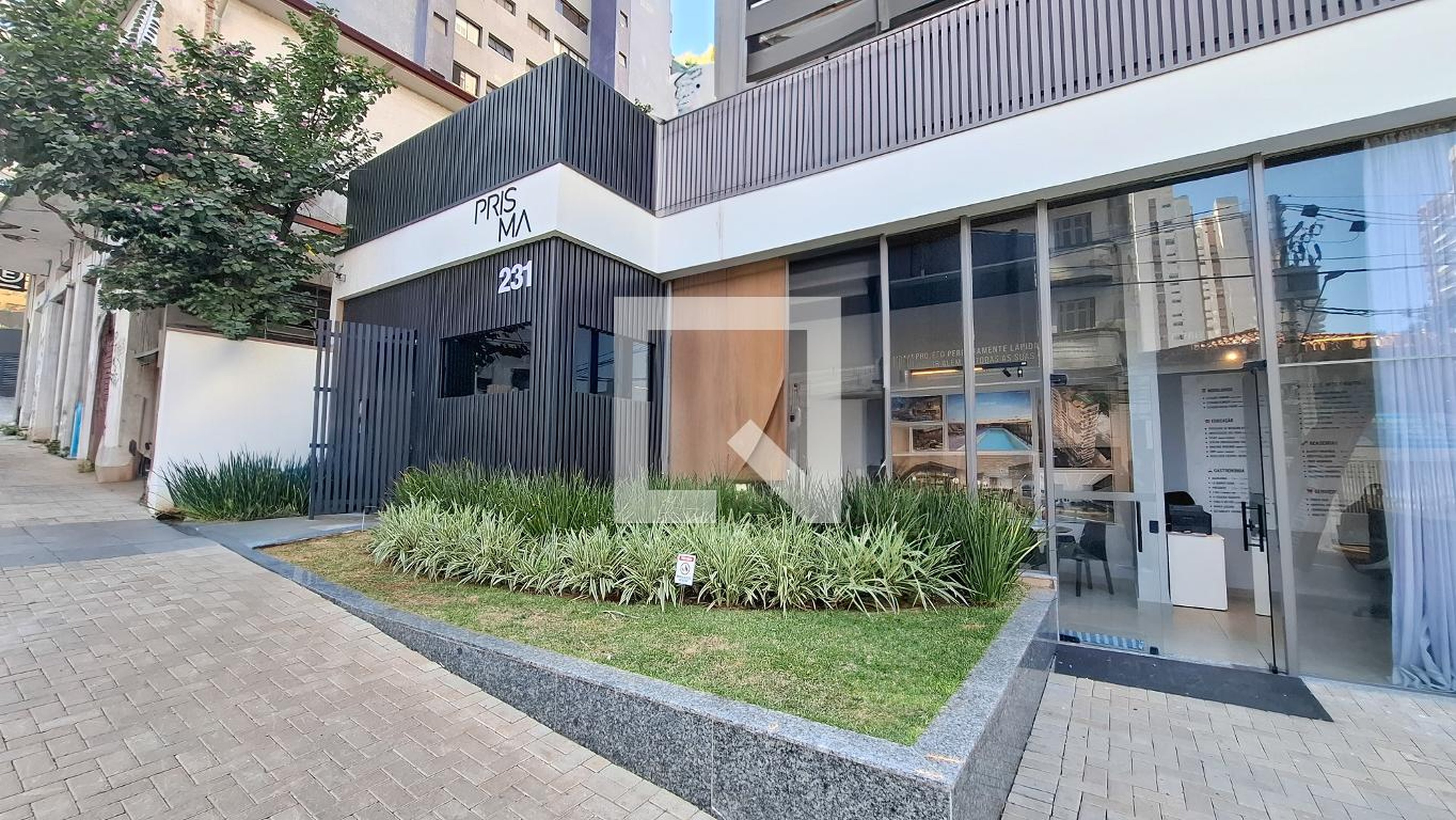 Fachada do Prédio Condomínio Prisma Pinheiros