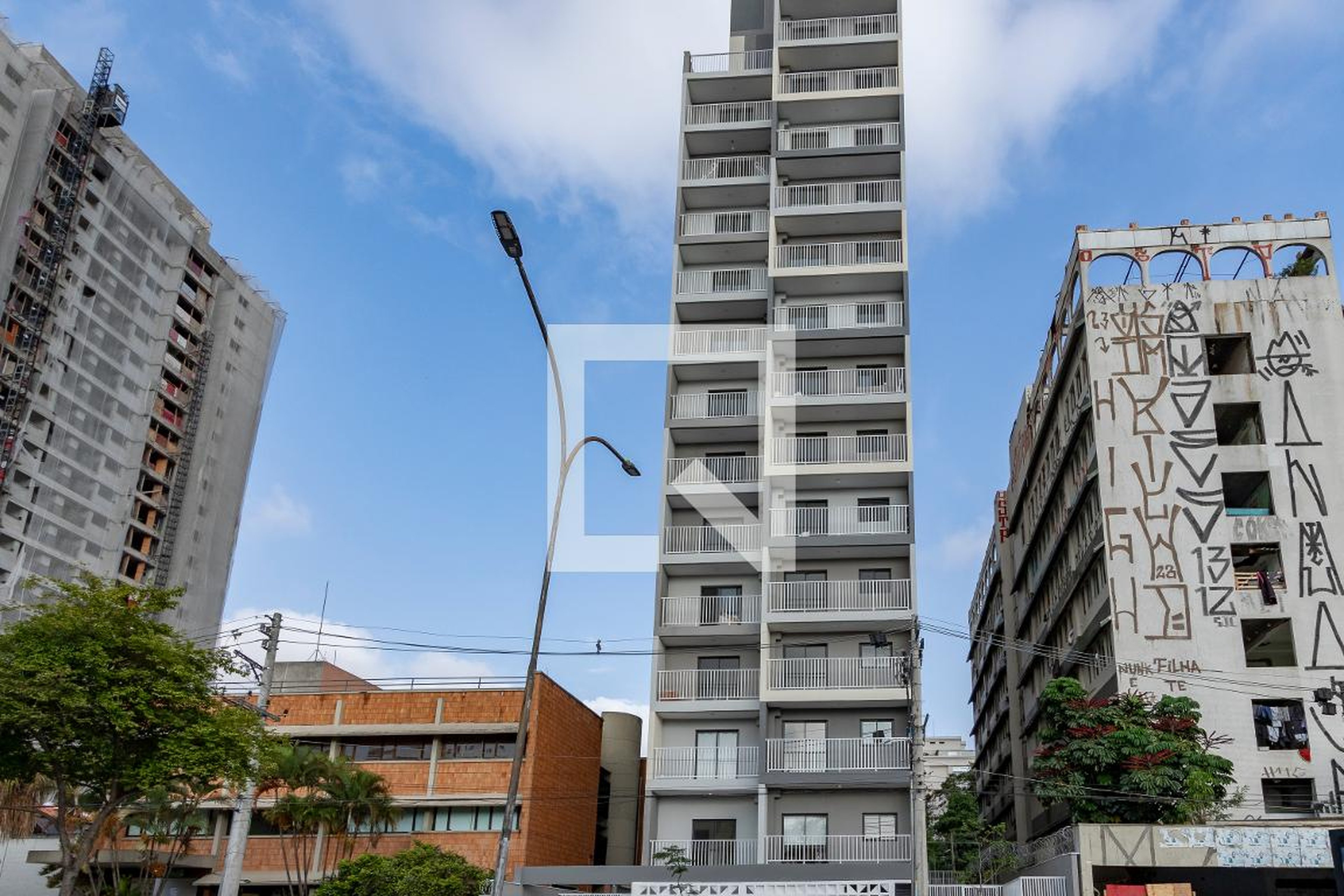 Fachada Condomínio My One Estação Alto da Boa Vista