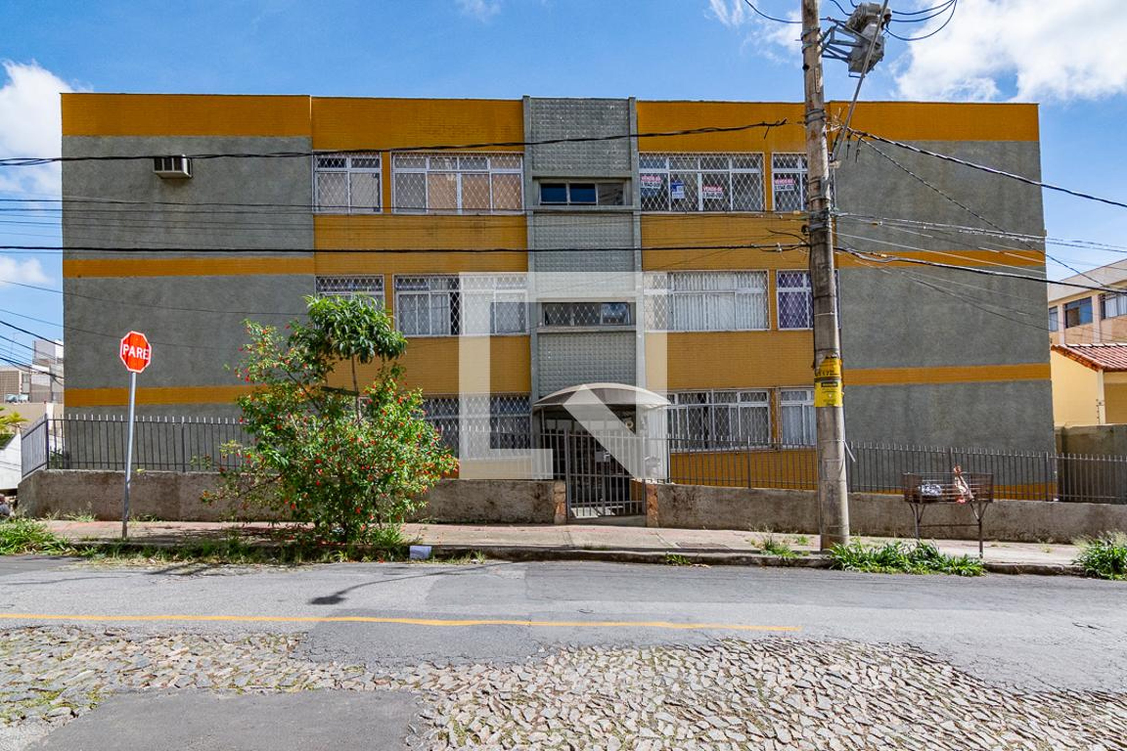 Fachada Condomínio em Rua Martim Francisco, 546