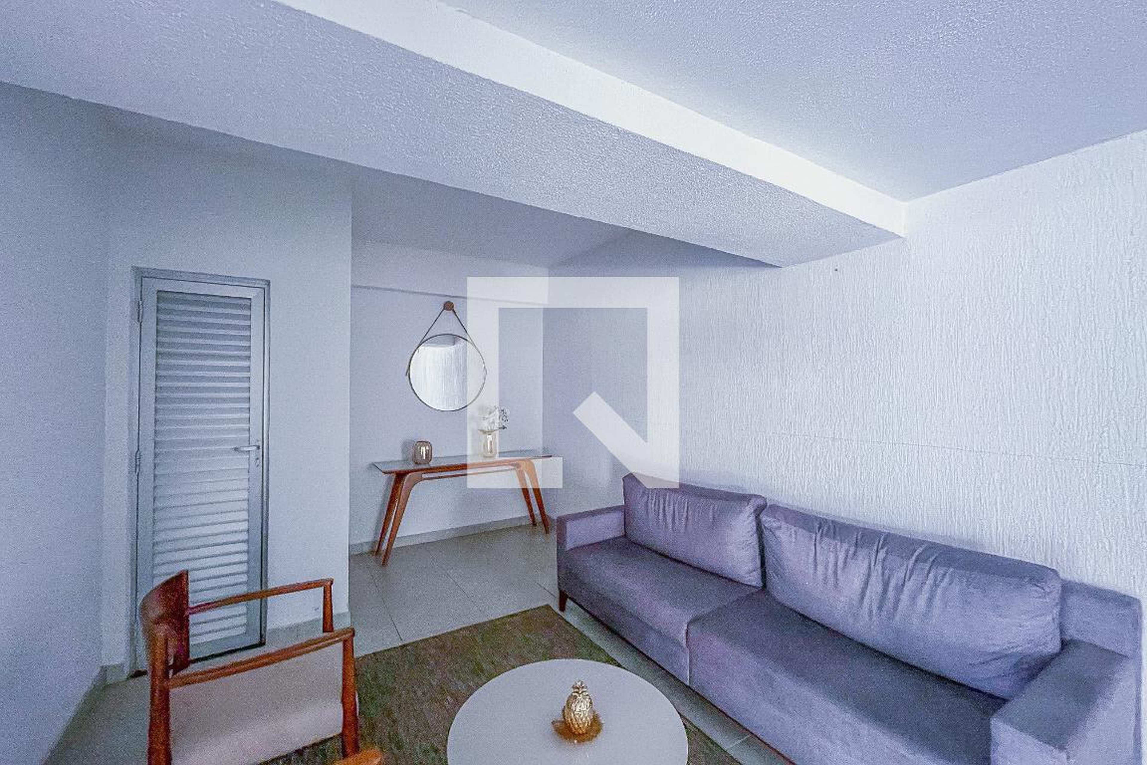 Hall de Entrada Condomínio em Rua Castelo Setúbal, 384