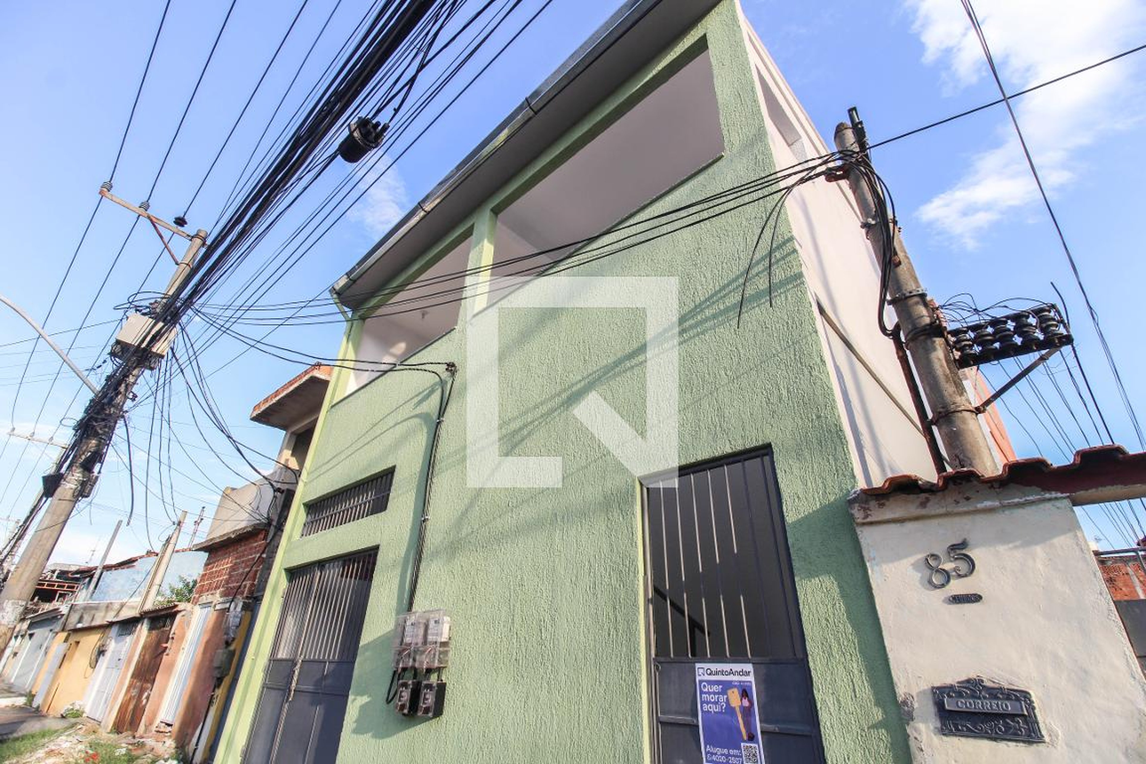 Fachada Condomínio em Rua Paulo Macedo, 77