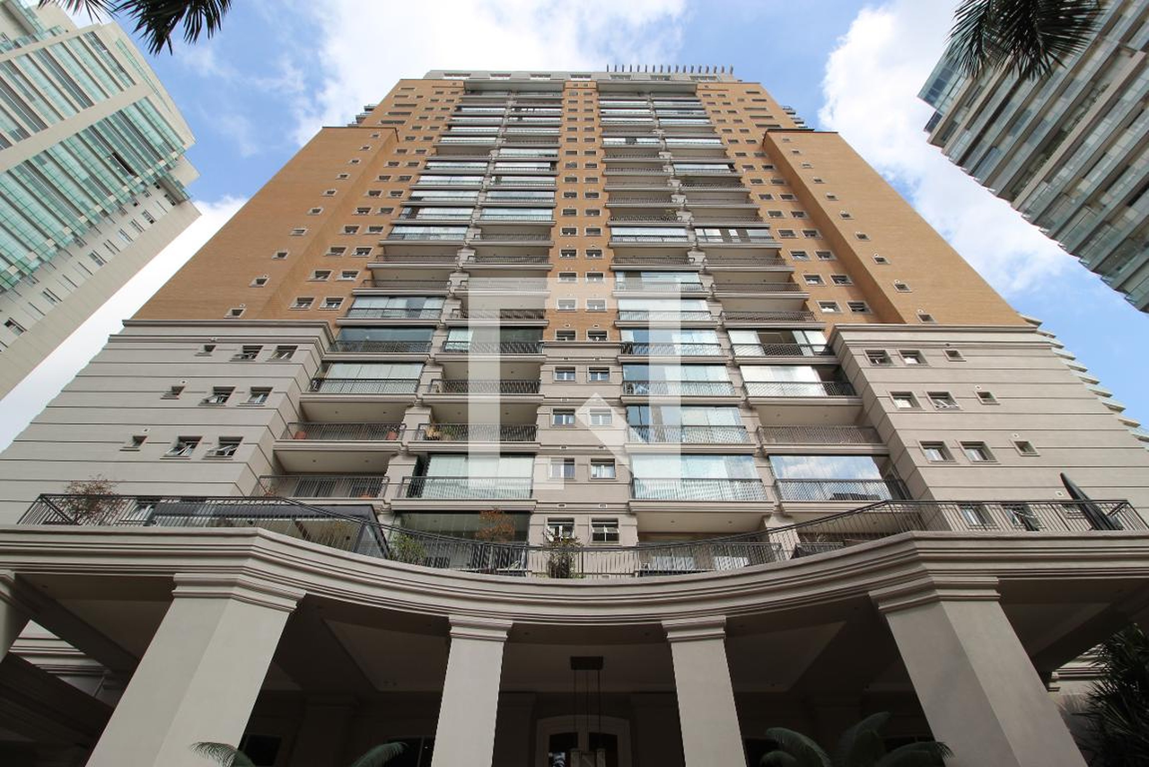 Fachada do Prédio Condomínio Diogo Home Boutique