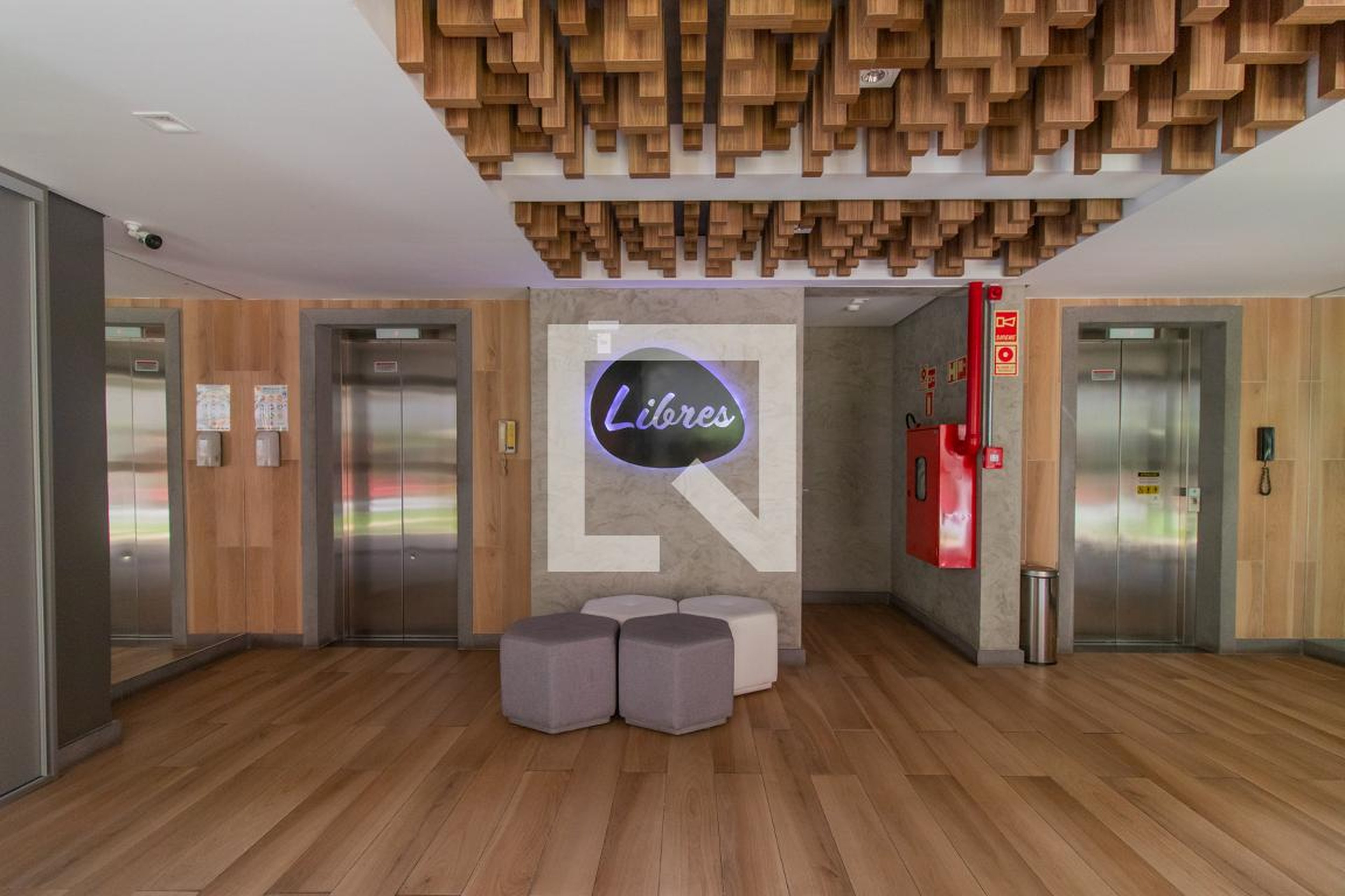 Hall - Libres