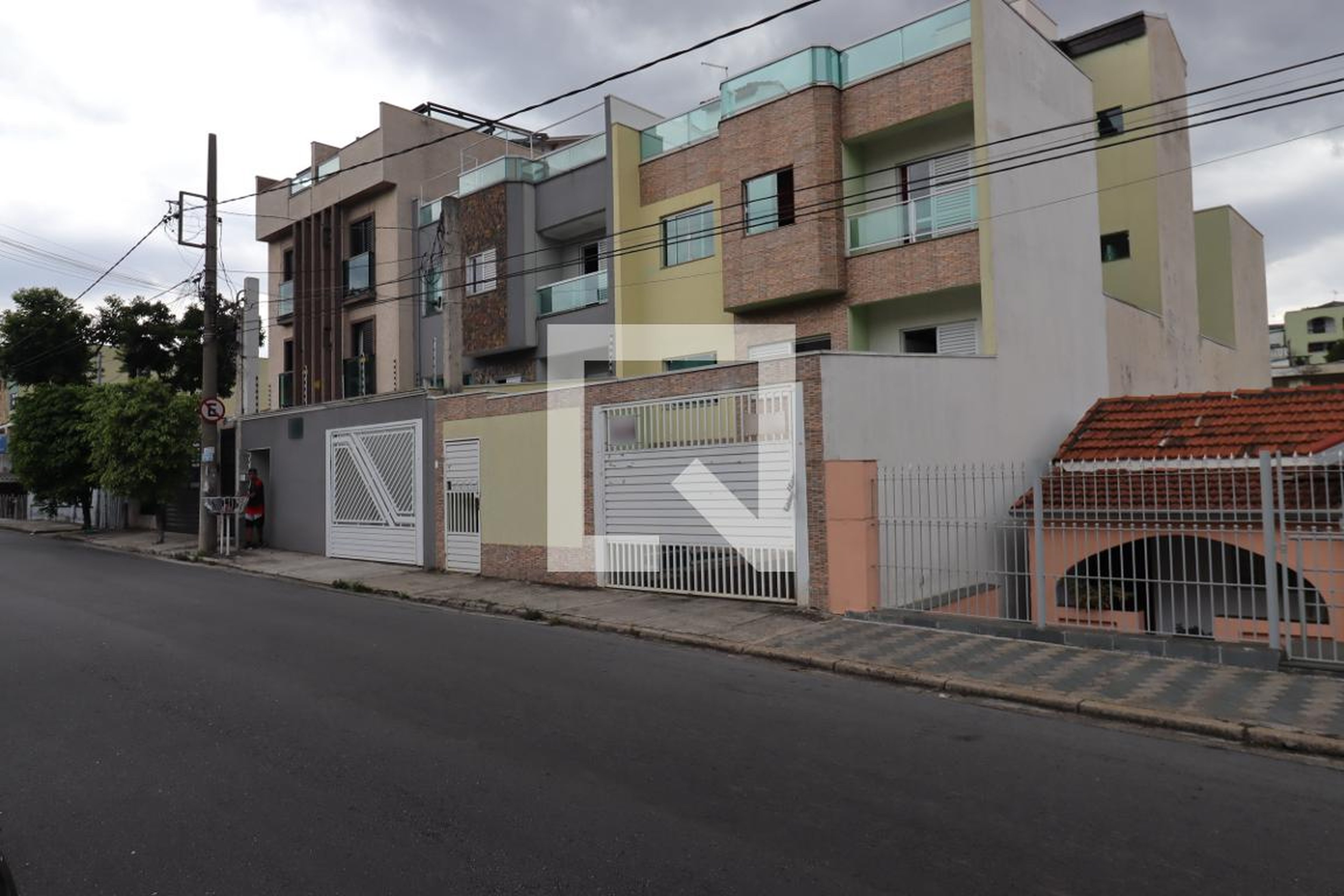 Fachada Condomínio em Rua Timor, 151