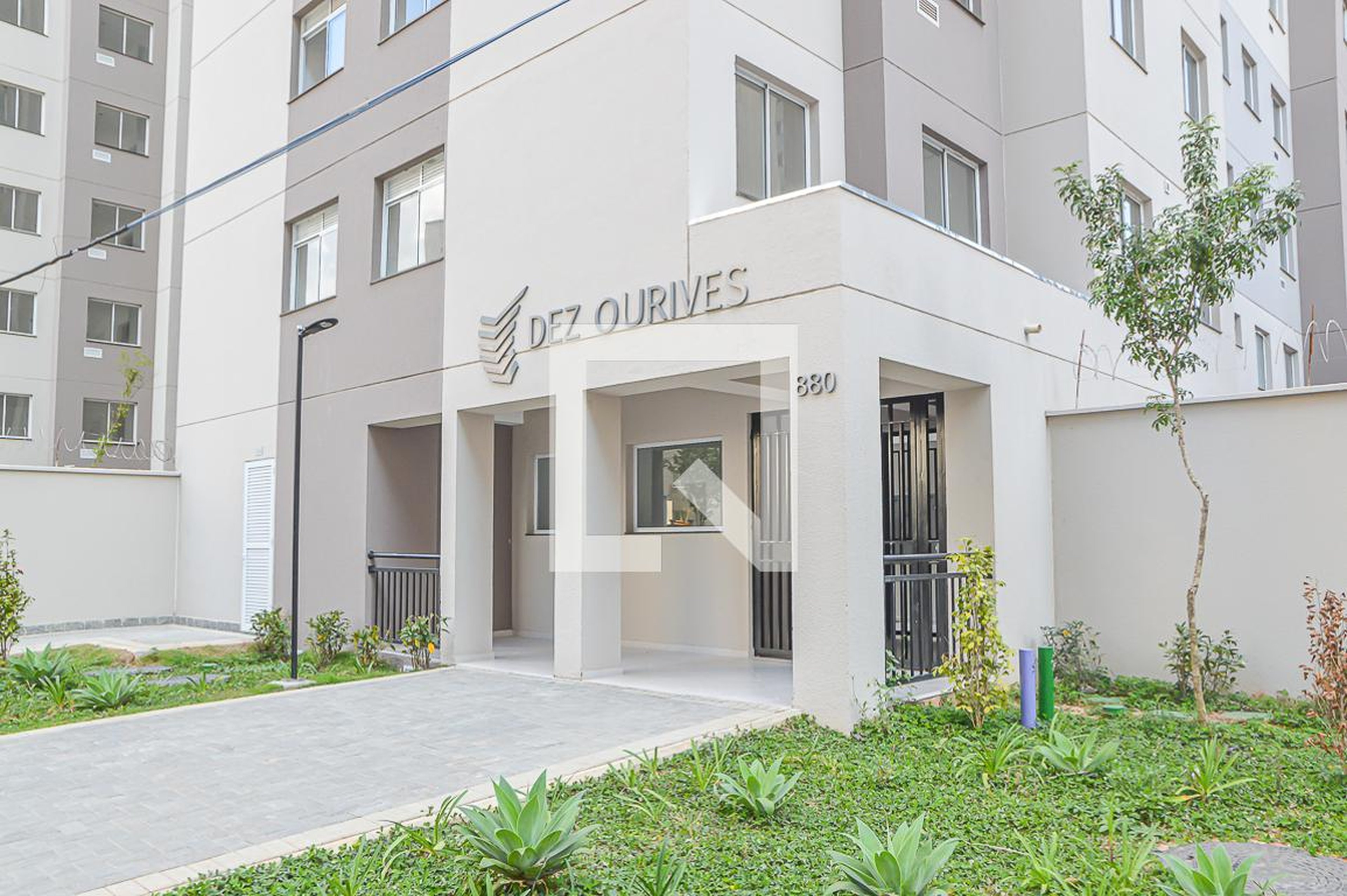 Fachada Condomínio Dez Ourives