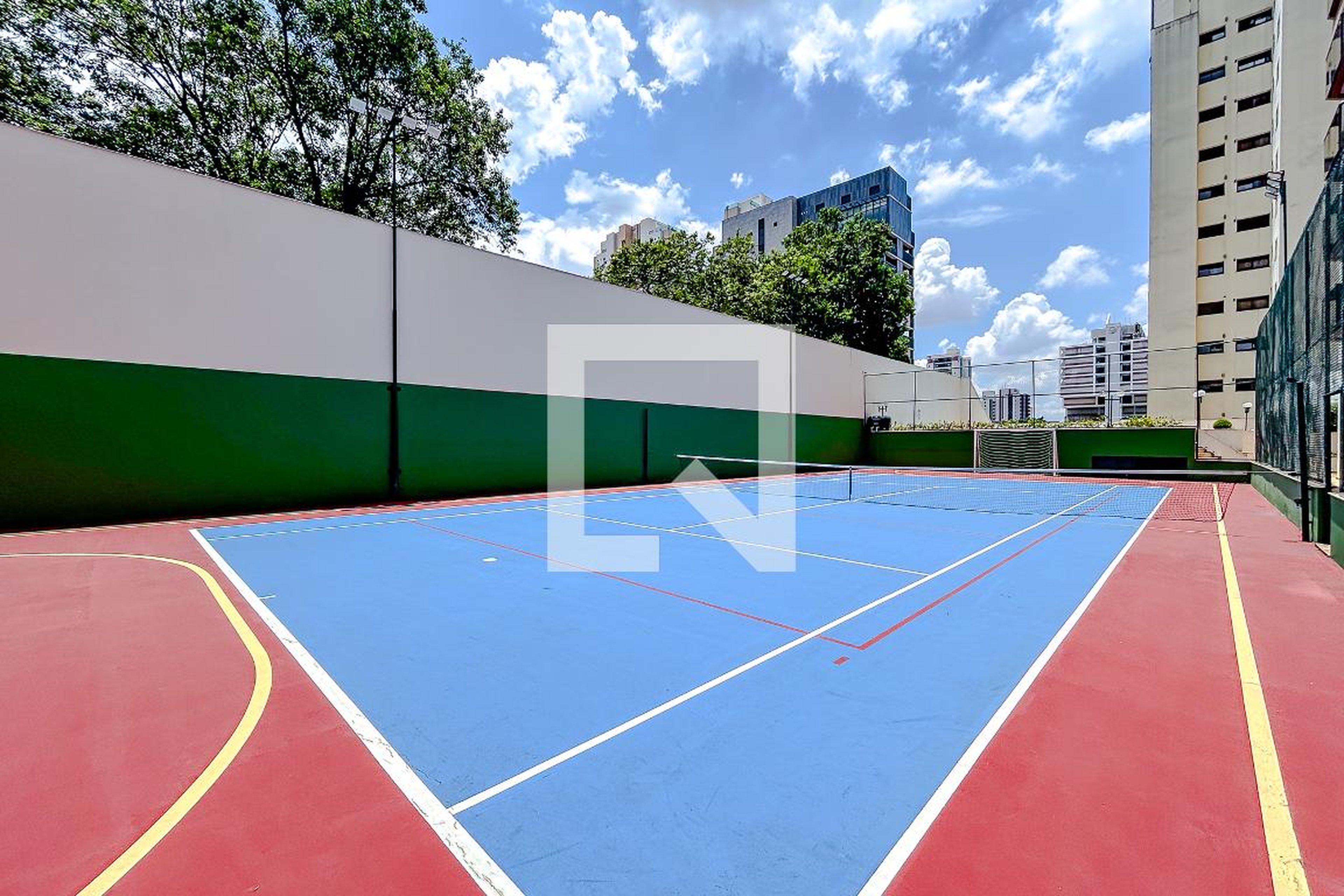 Quadra Esportiva - Edifício Desiree