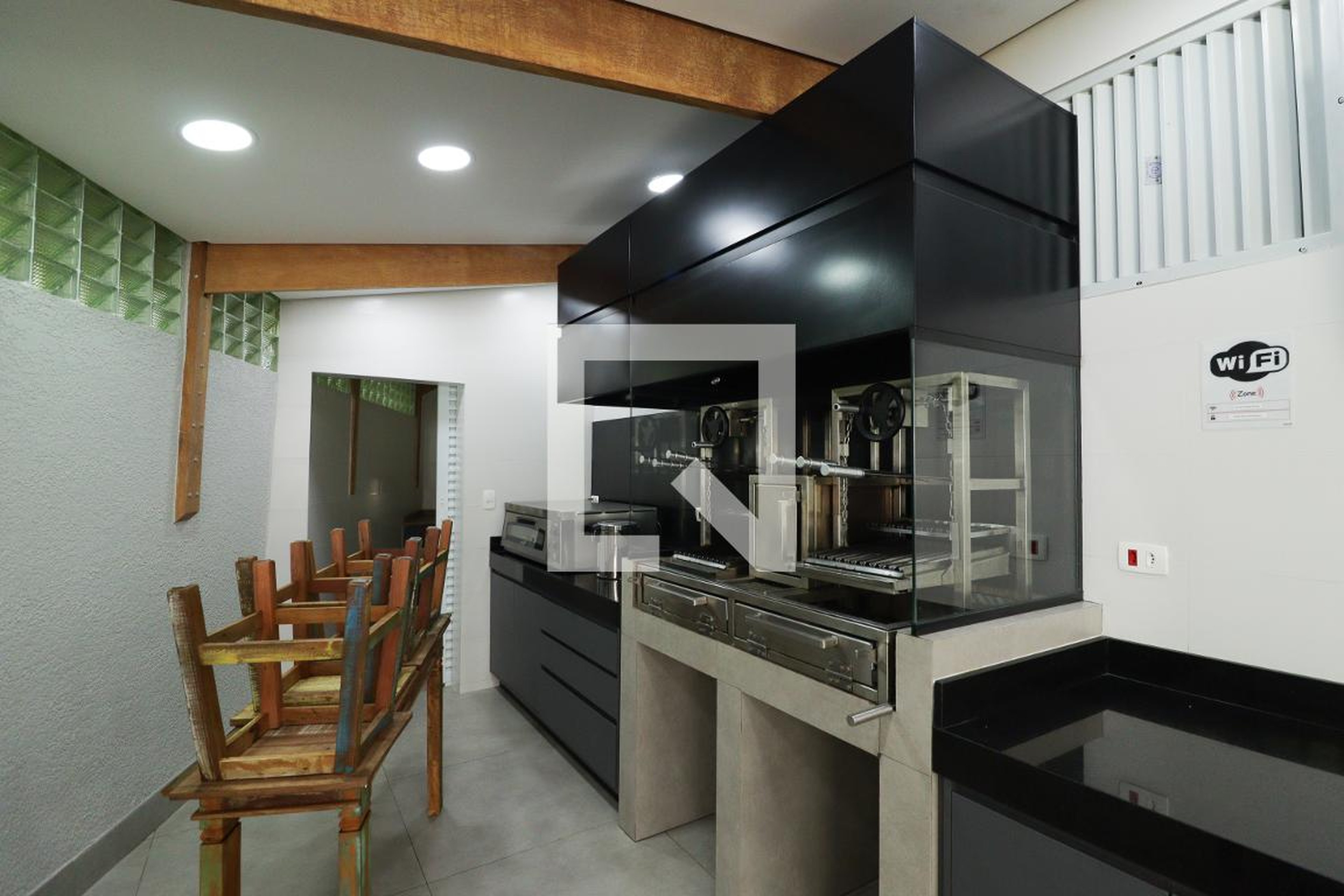 Churrasqueira - Waldorf Santana