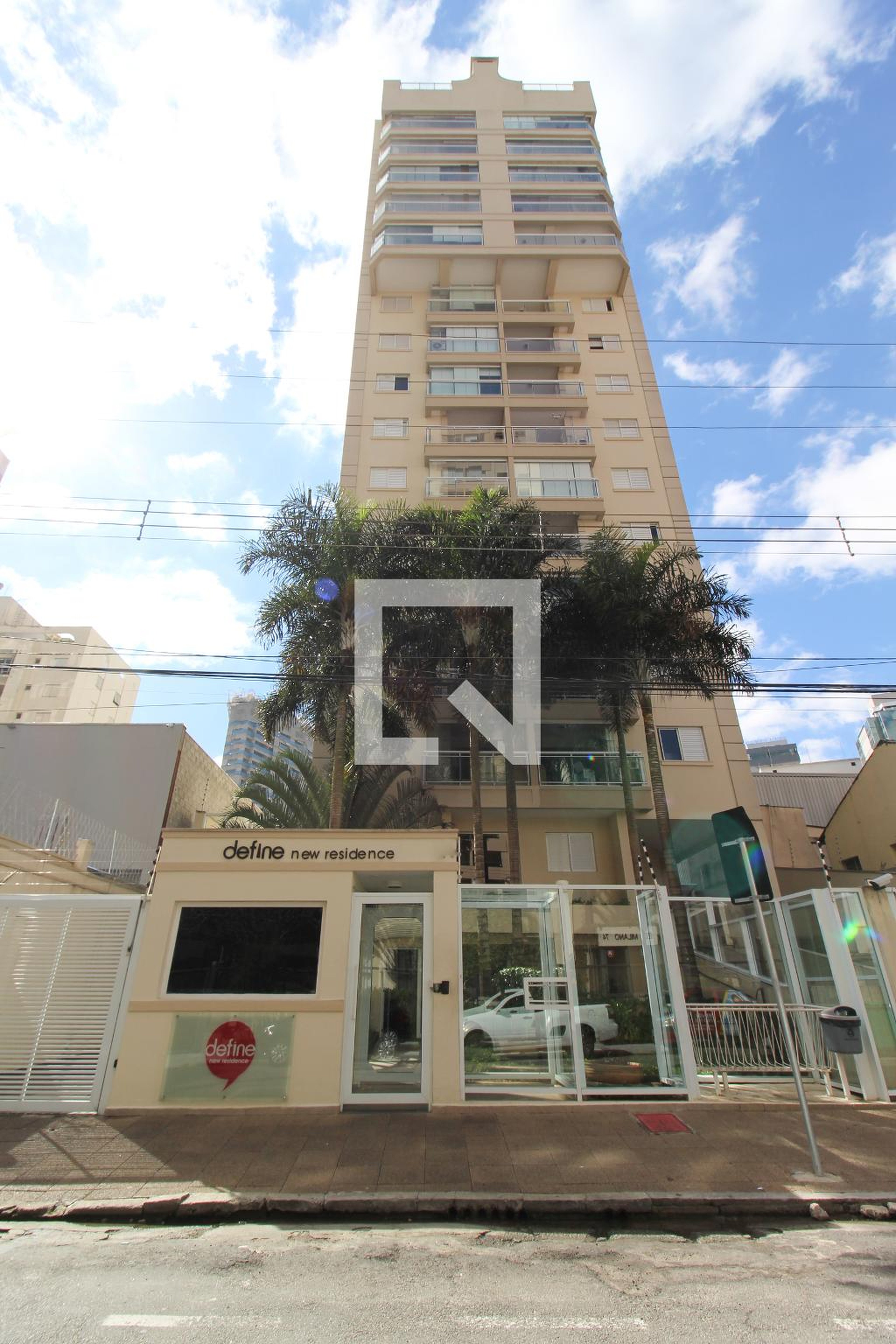 Fachada Condomínio Define New Residence