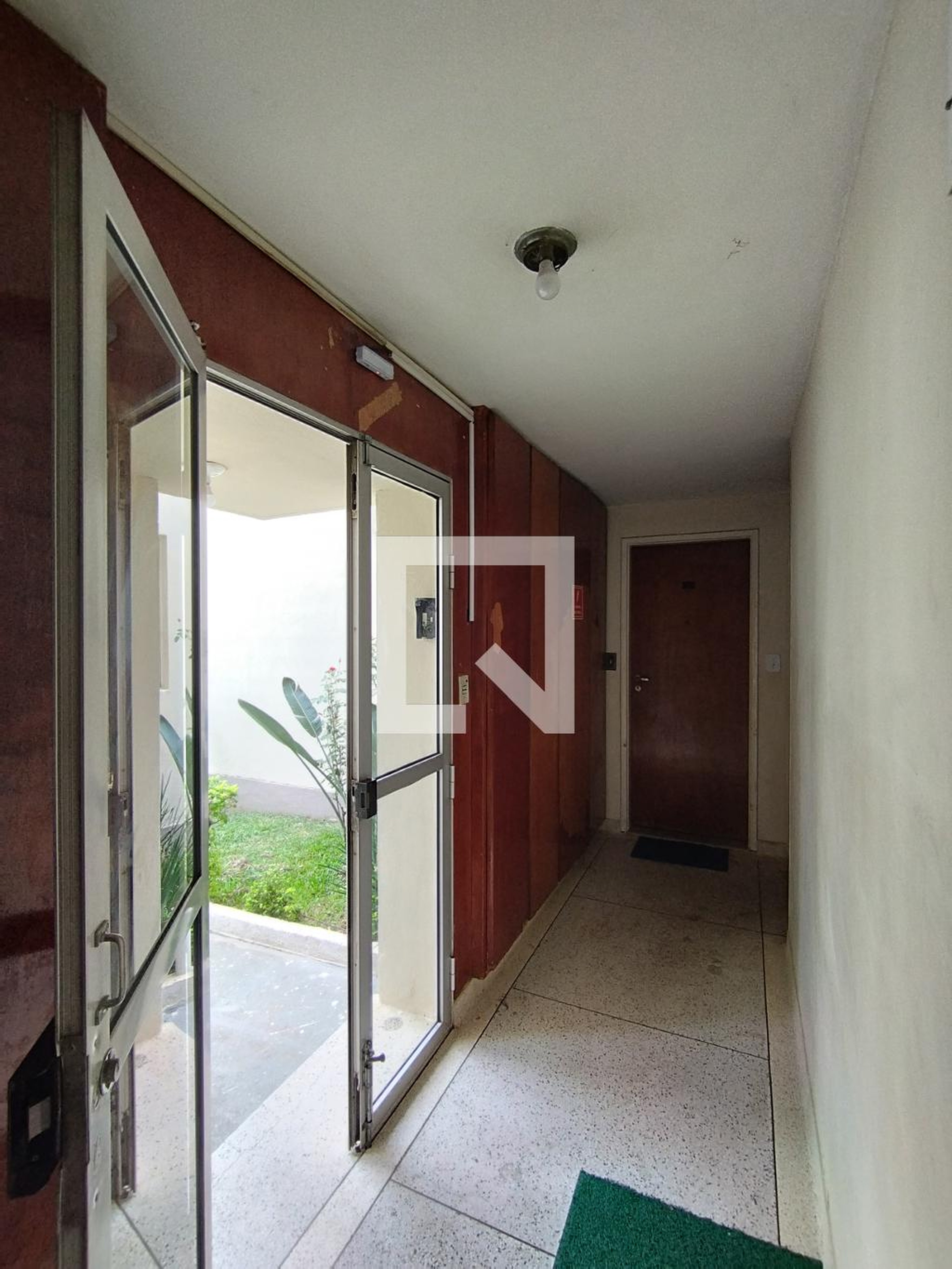 Hall de entrada - Edifício Vila Liviero