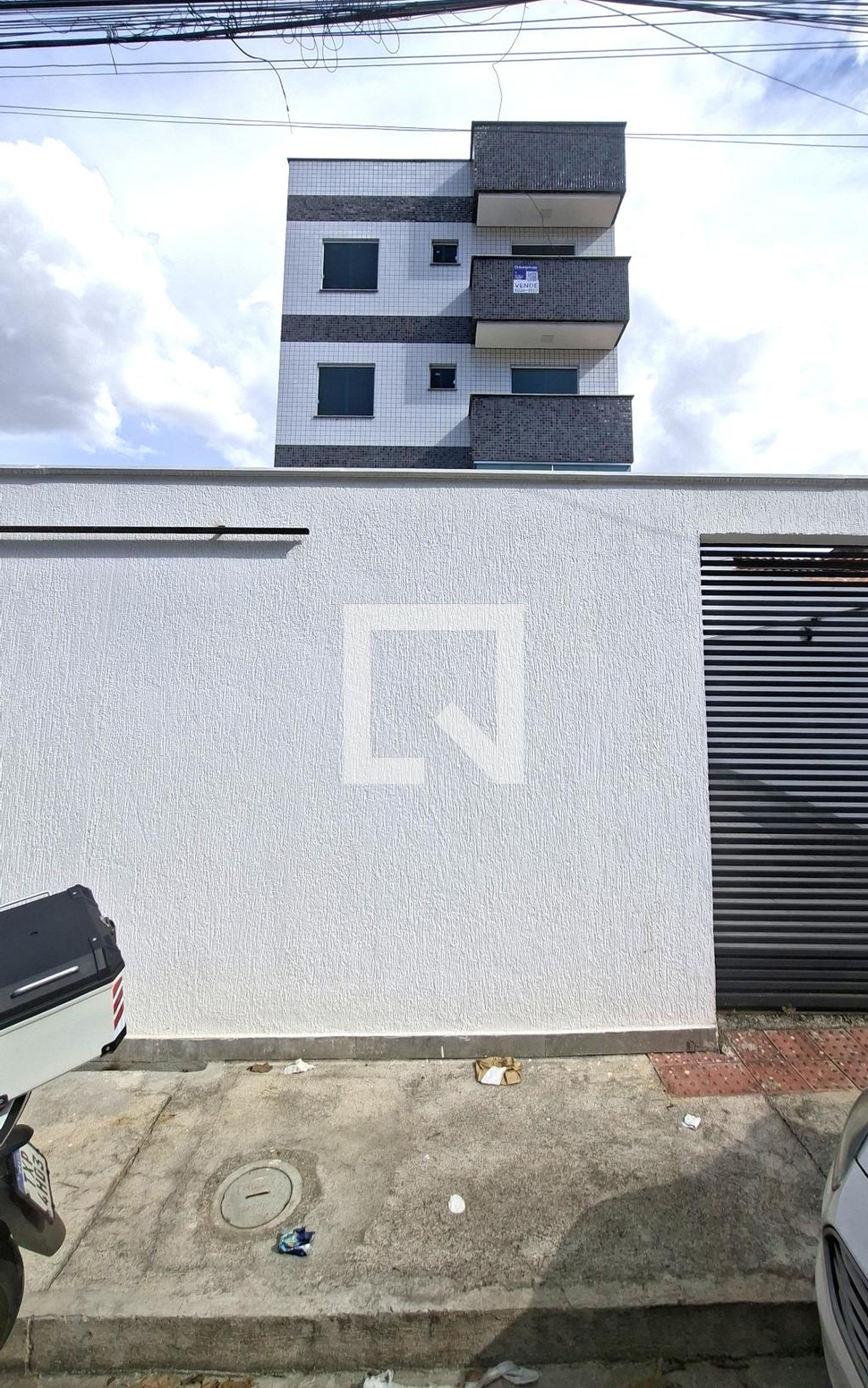 Fachada Condomínio em Rua Dom Sebastião Leme, 563